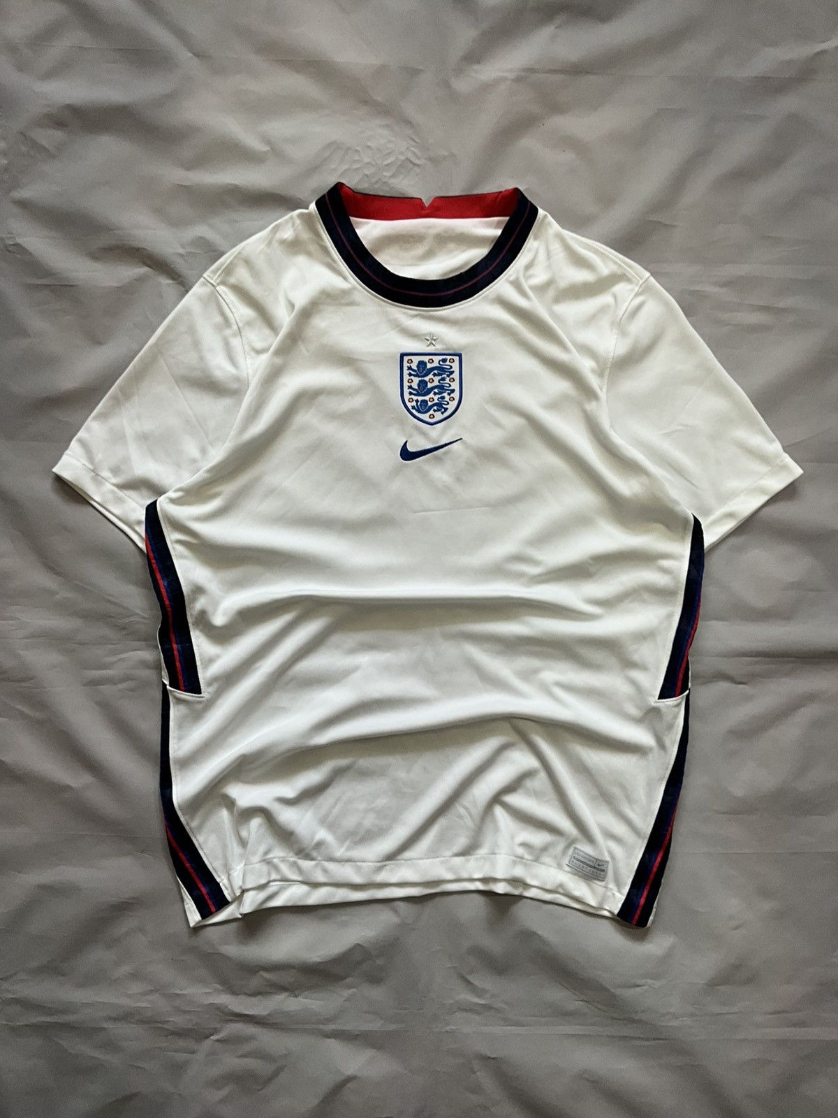 Nike Nike x England 2020/22 Jersey Home Size Large Size US L / EU 52-54 / 3 - 1 Thumbnail