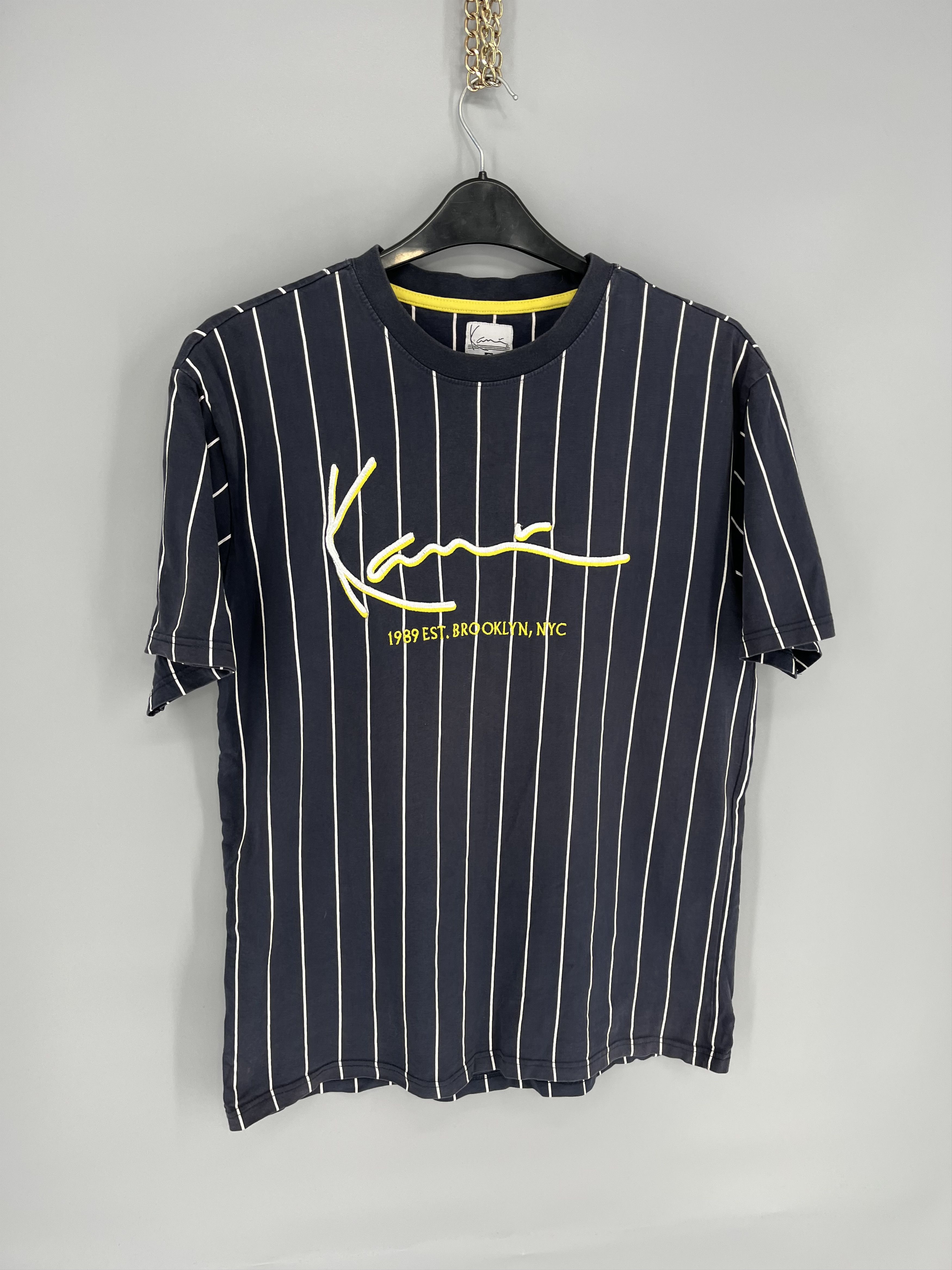 Karl Kani Rap Tees Karl Kani Center Logo MultiColor T-Shirt Size S Size US S / EU 44-46 / 1 - 2 Thumbnail
