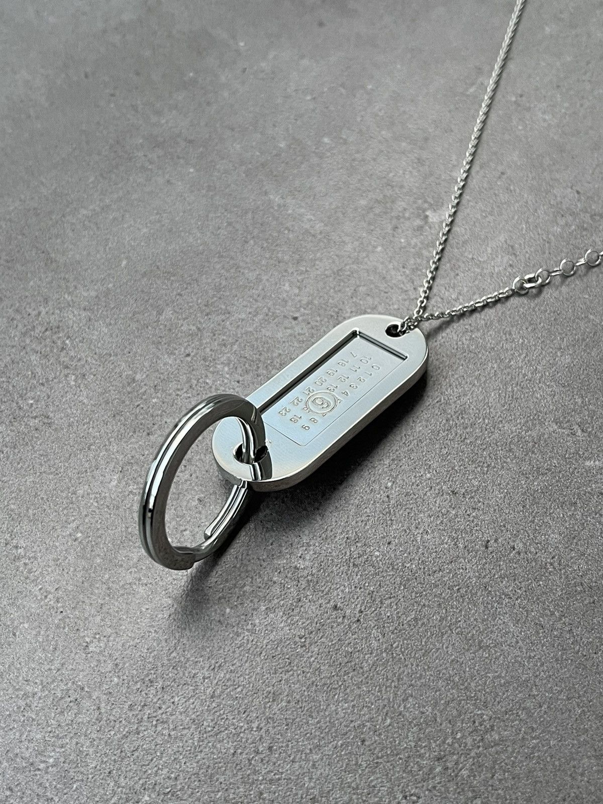 Maison Margiela !DS! FW23 Maison Margiela MM6 Logo Pendant Plaque Necklace Size ONE SIZE - 10 Thumbnail