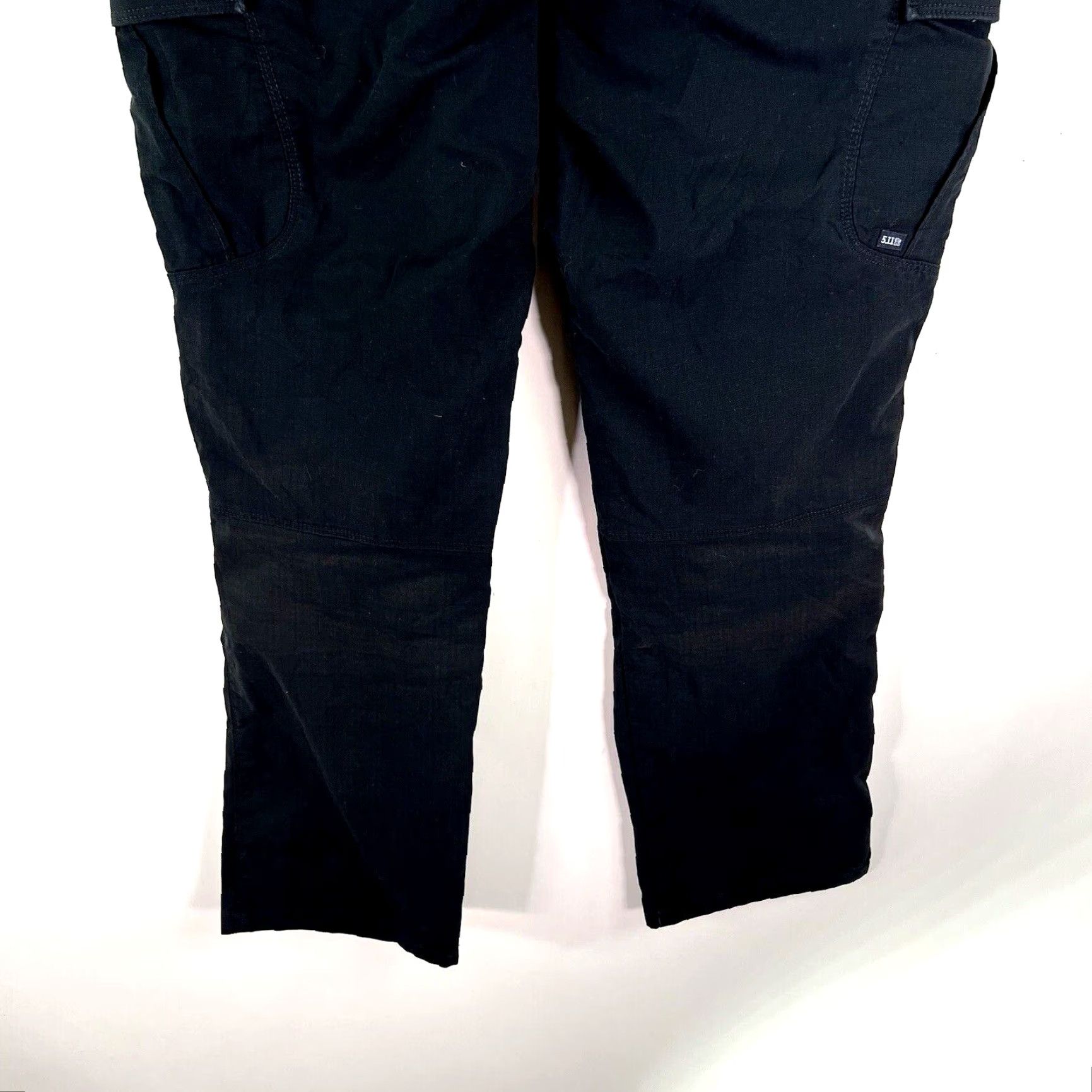 Vintage 5.11 Tactical Full Cargo Double Knee Pants Mens 34 X32 Black Ripstop Jeans Cargo Pocket 5-Pocket Design Regular Mens Size US 34 / EU 50 - 3 Thumbnail