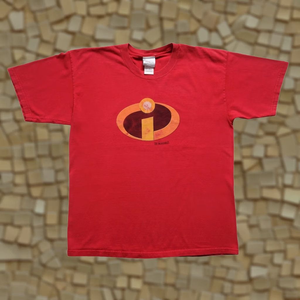 Disney VINTAGE DISNEY PIXAR INCREDIBLES T SHIRT RED GRAPHIC MOVIE PROMO 2004 LG ADULT MENS Size US L / EU 52-54 / 3 - 1 Thumbnail