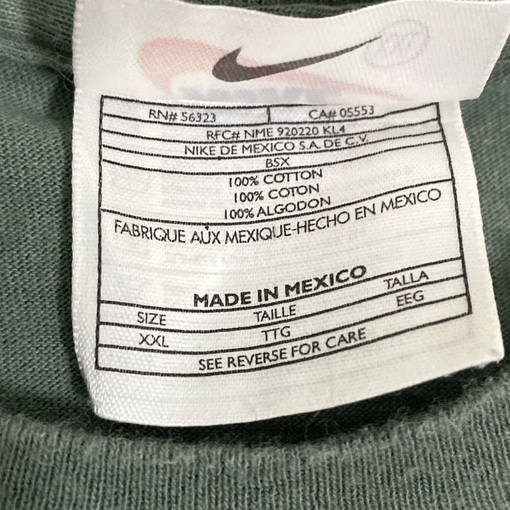 Nike VINTAGE Nike T Shirt Mens 2XL White Tag Athletics XXL Faded Green 26x31 Size US XXL / EU 58 / 5 - 8 Thumbnail