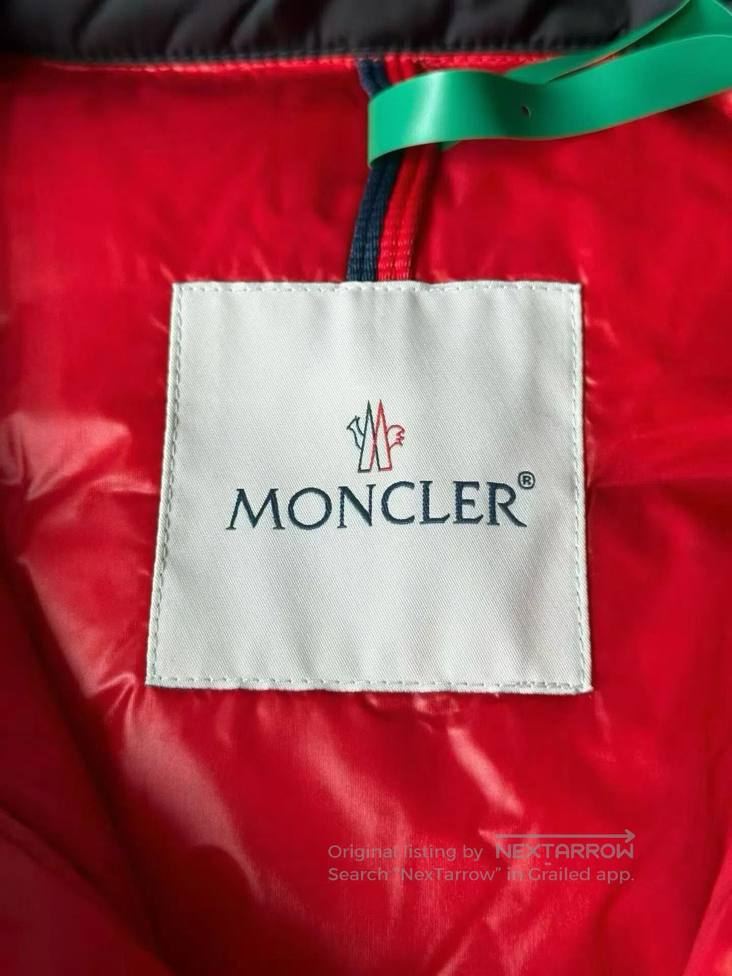 Moncler Moncler Down Vest. Size US M / EU 48-50 / 2 - 3 Thumbnail