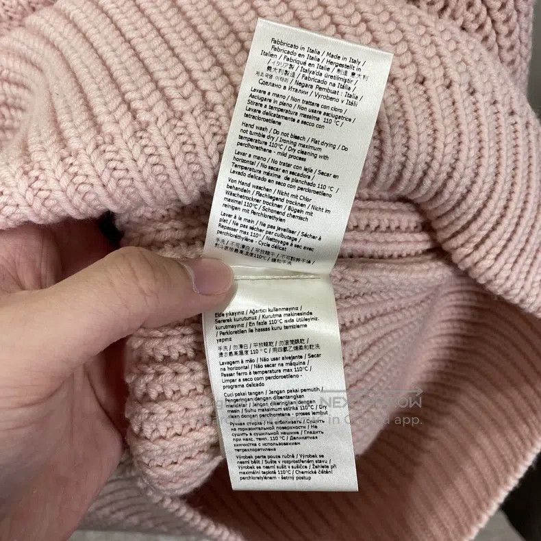 Fendi Fendi Pink Letter Wool Knit Top Size S / US 4 / IT 40 - 6 Thumbnail