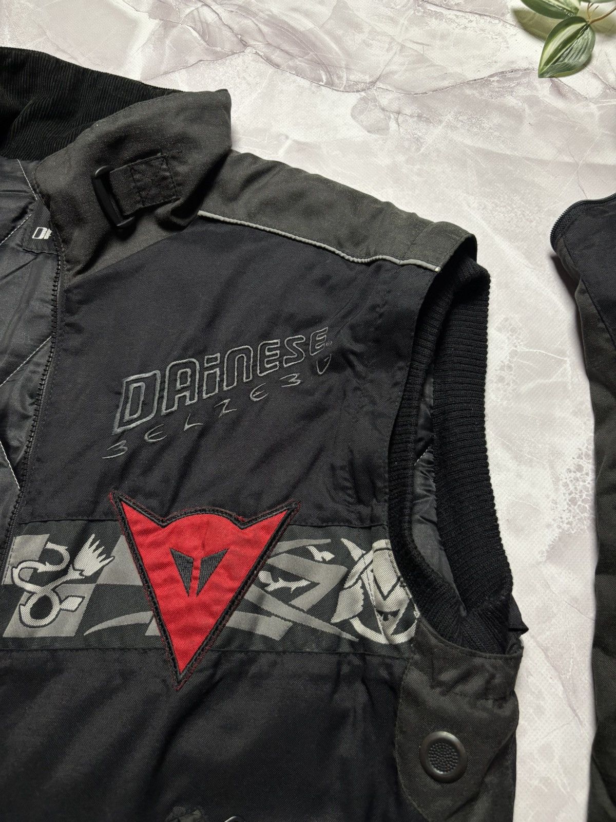 Dainese Rare VTG Dainese Motorcycle Jacket Nylon Insulated Mens 52 L Size US L / EU 52-54 / 3 - 4 Thumbnail