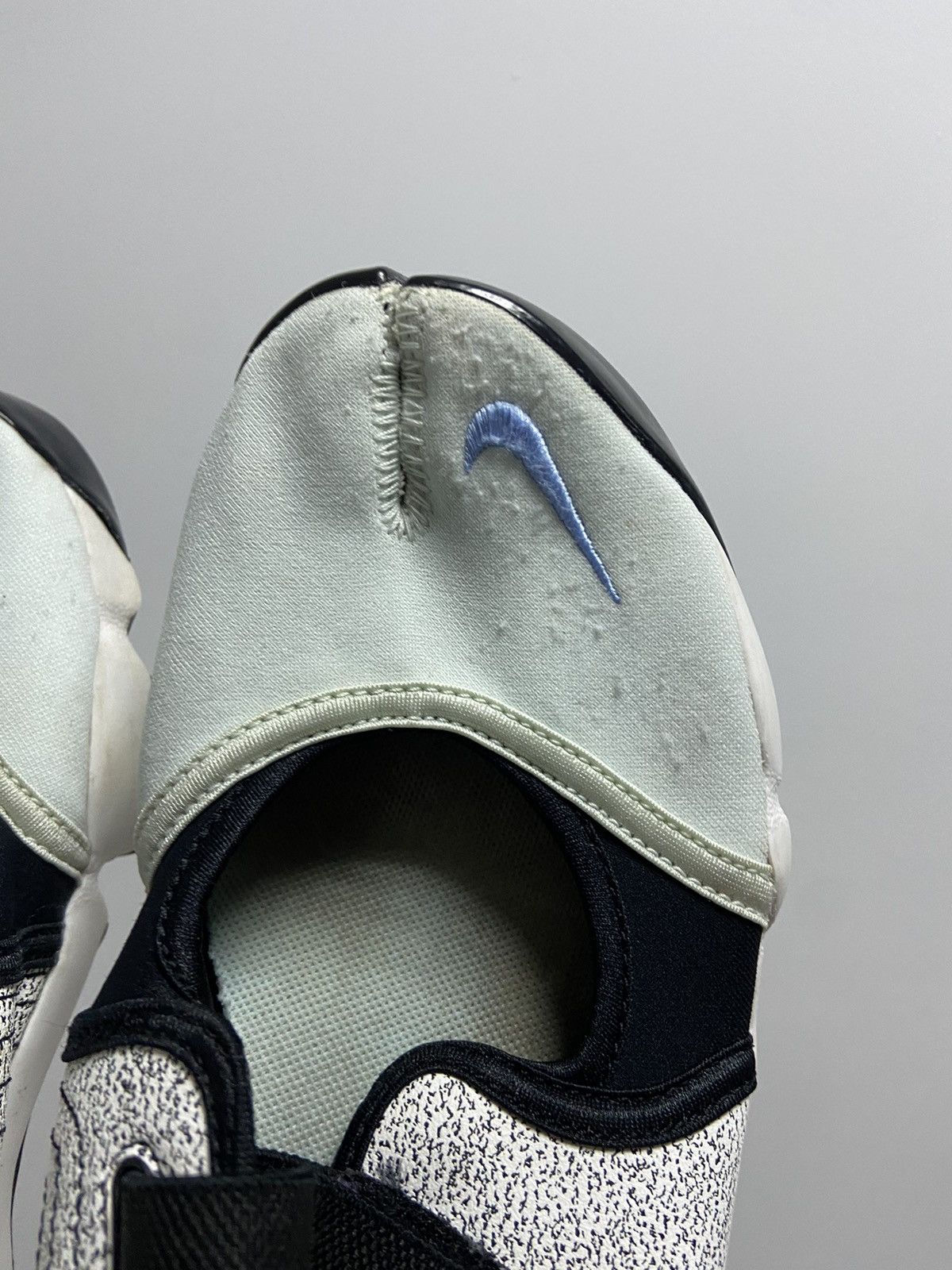 Nike Nike rift tabi style ninja Vintage Womans Small Logo Swoosh Size US 8 / IT 38 - 12 Thumbnail