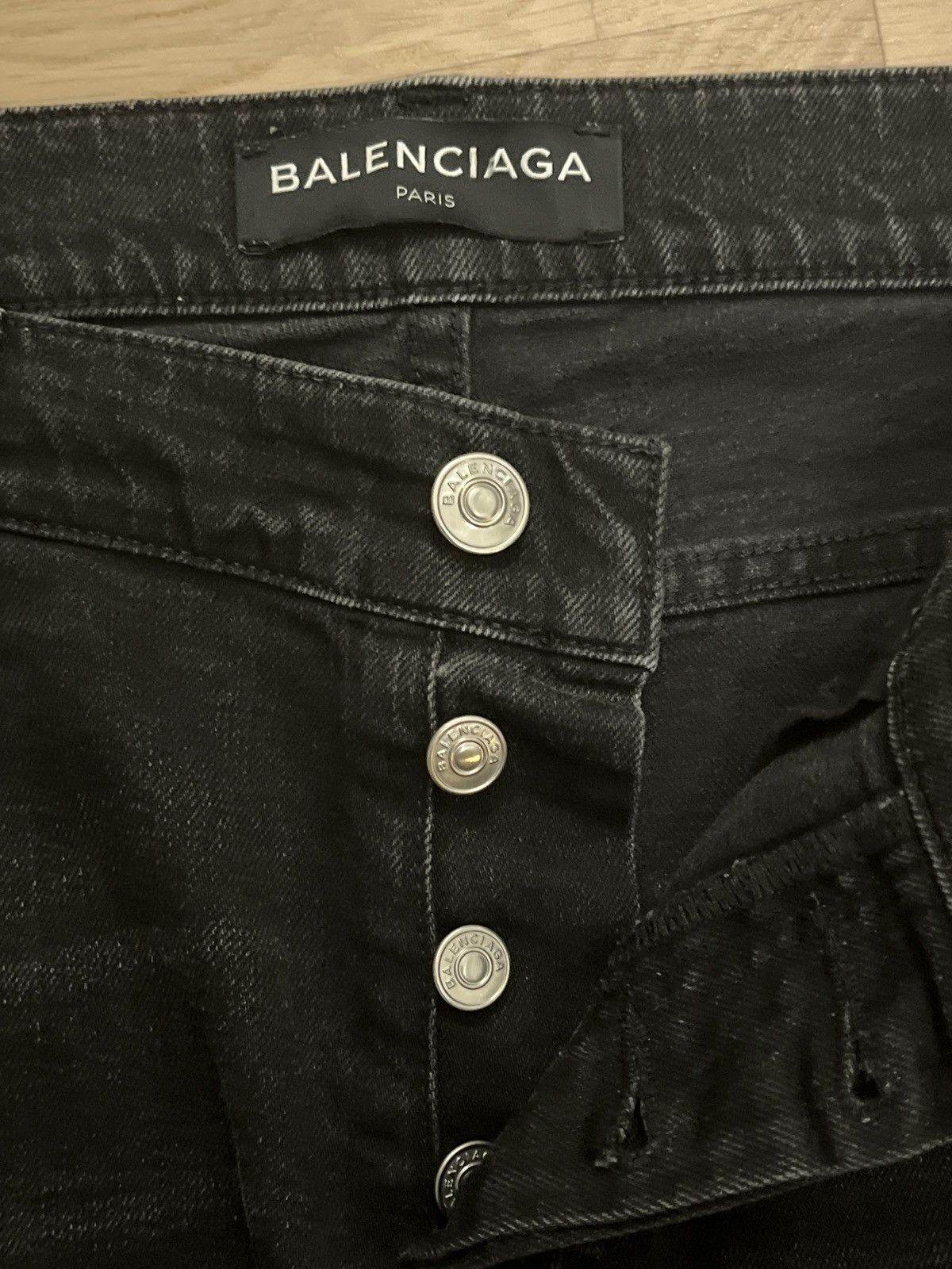 Balenciaga Balenciaga SS18 Archetype Destroyed Knee Black Jeans Size US 33 - 4 Thumbnail