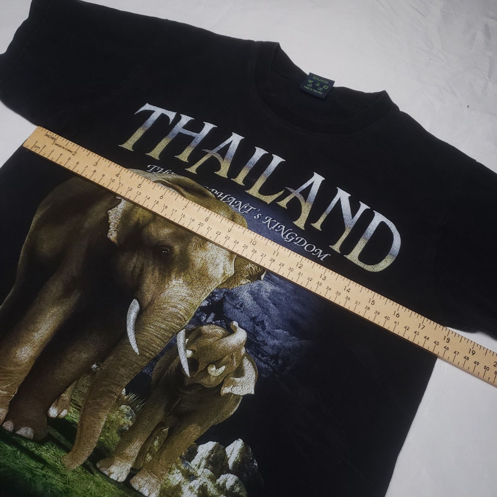 Vintage Vintage Thailand The Elephant’s Kingdom T Shirt Size M Size US M / EU 48-50 / 2 - 9 Thumbnail