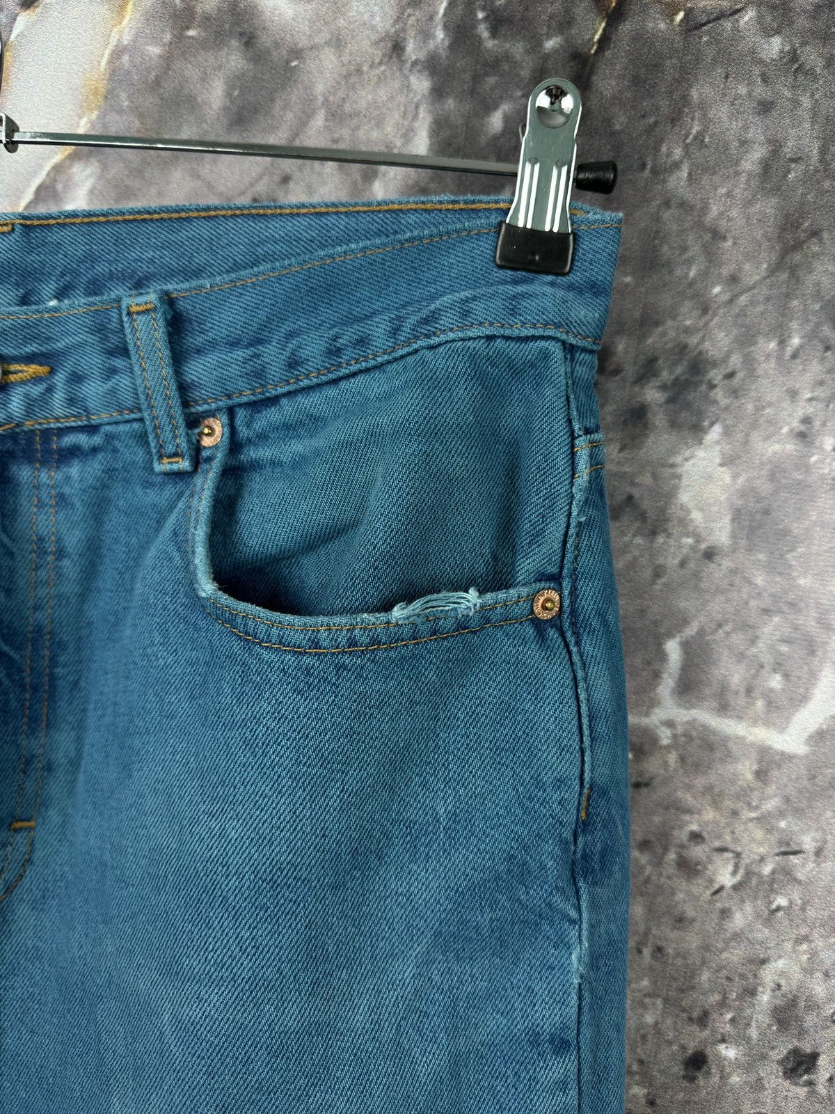 Calvin Klein Men’s Easy Fit Jeans Calvin Klein Vintage Size 14 Size US 34 / EU 50 - 12 Thumbnail