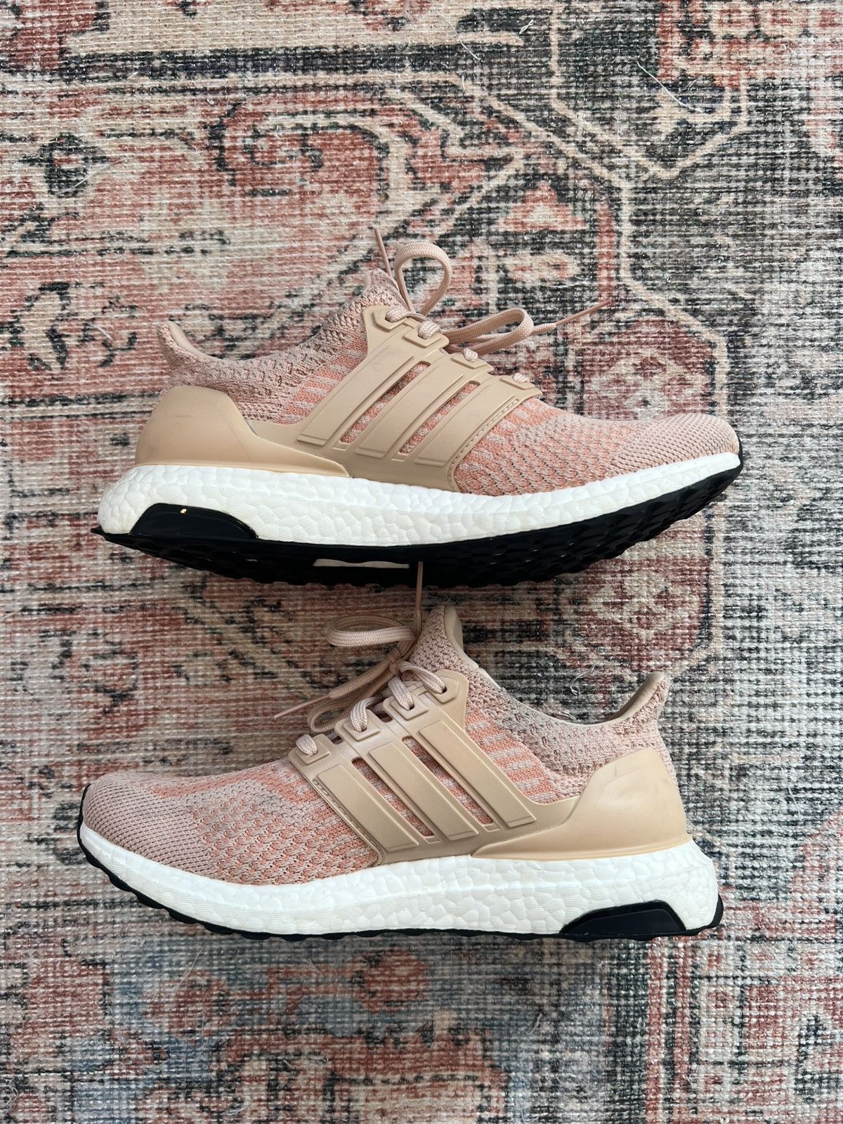 Adidas Women’s Ultraboost - Peach - Size 7 Size US 7 / IT 37 - 2 Thumbnail