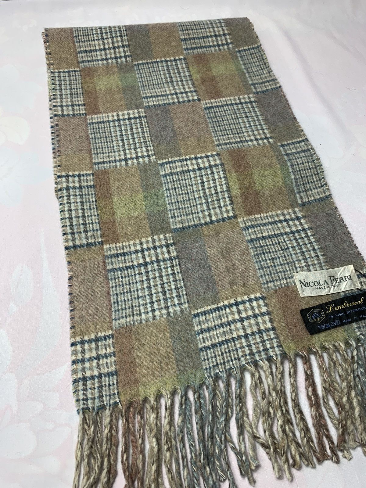Vintage Nicola Ferri Scarf / Muffler / Neckwear Size ONE SIZE - 4 Thumbnail