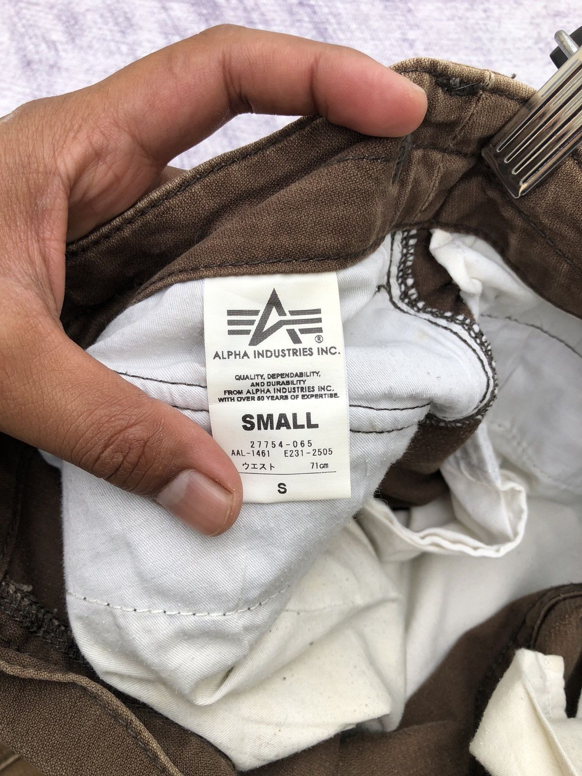 Alpha Industries × Japanese Brand Japanese Cargo Pants Faded Brown Vintage Pattern Size US 26 / EU 42 - 10 Thumbnail
