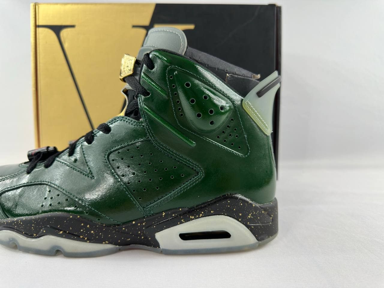 Nike Nike Air Jordan 6 Retro 'Champagne Bottle' 2014 384664-350 Size US 8 / EU 41 - 7 Thumbnail