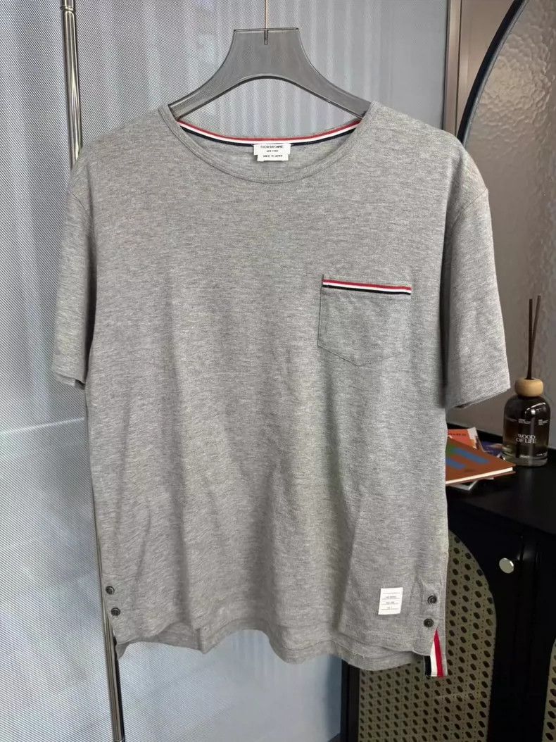 Thom Browne Thom browne Gray pocket stripe short sleeves 2504-Nextarrow Size US L / EU 52-54 / 3 - 1 Thumbnail