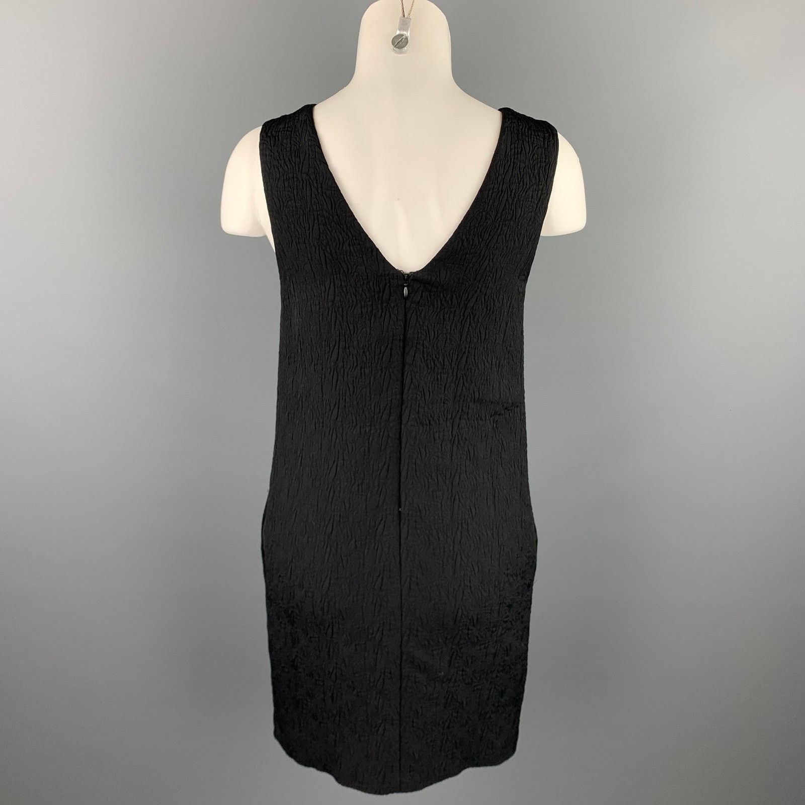 Size 6 Black Jacquard Embellished Viscose Blend Shift Dress