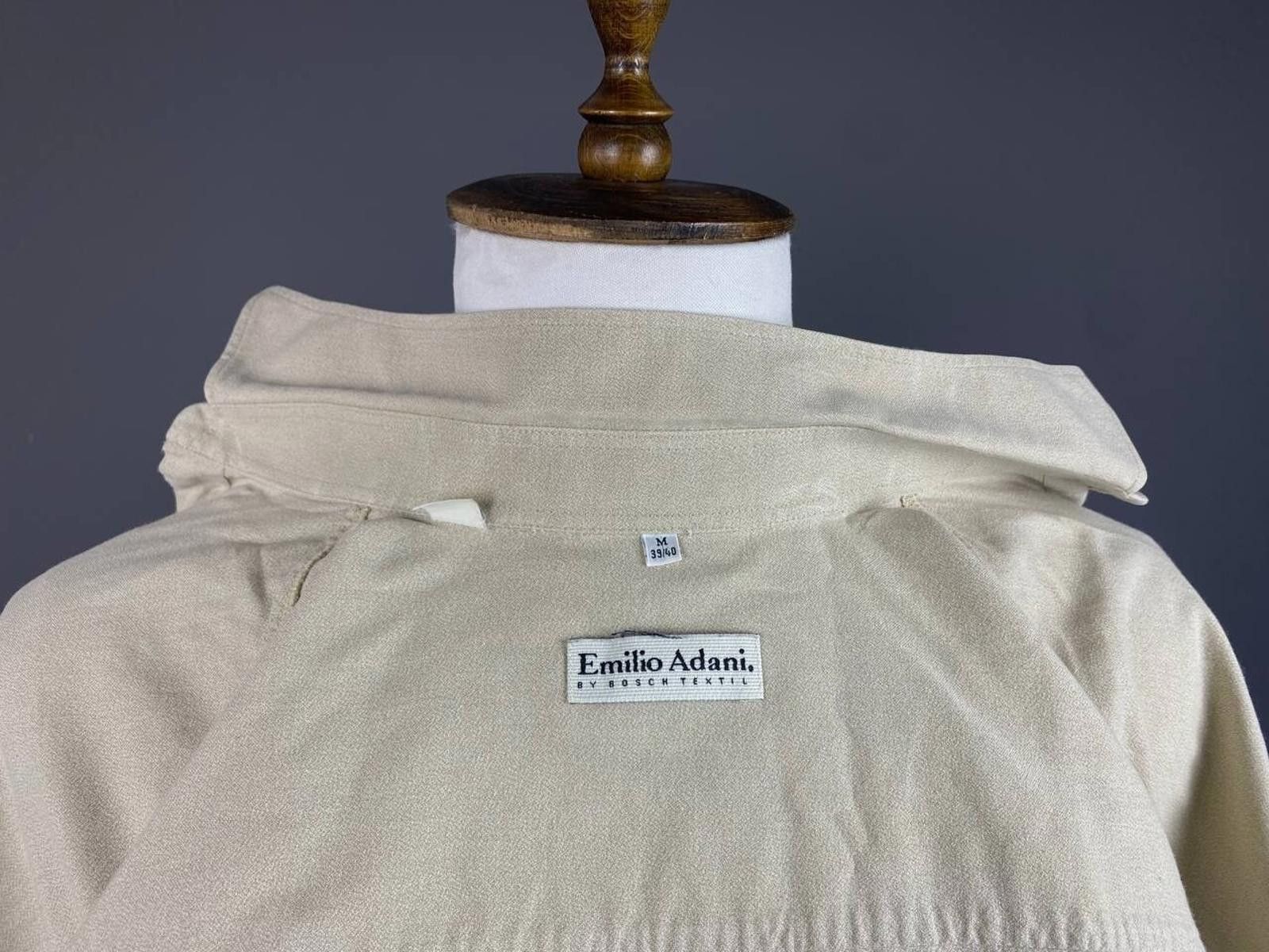 Designer Emilio Adani by Bosch Textil Beige Down Shirt Size M Size US M / EU 48-50 / 2 - 11 Thumbnail