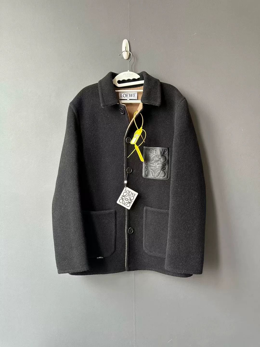 Loewe LOEWE Leather Badge Wool Coat Size US M / EU 48-50 / 2 - 1 Thumbnail