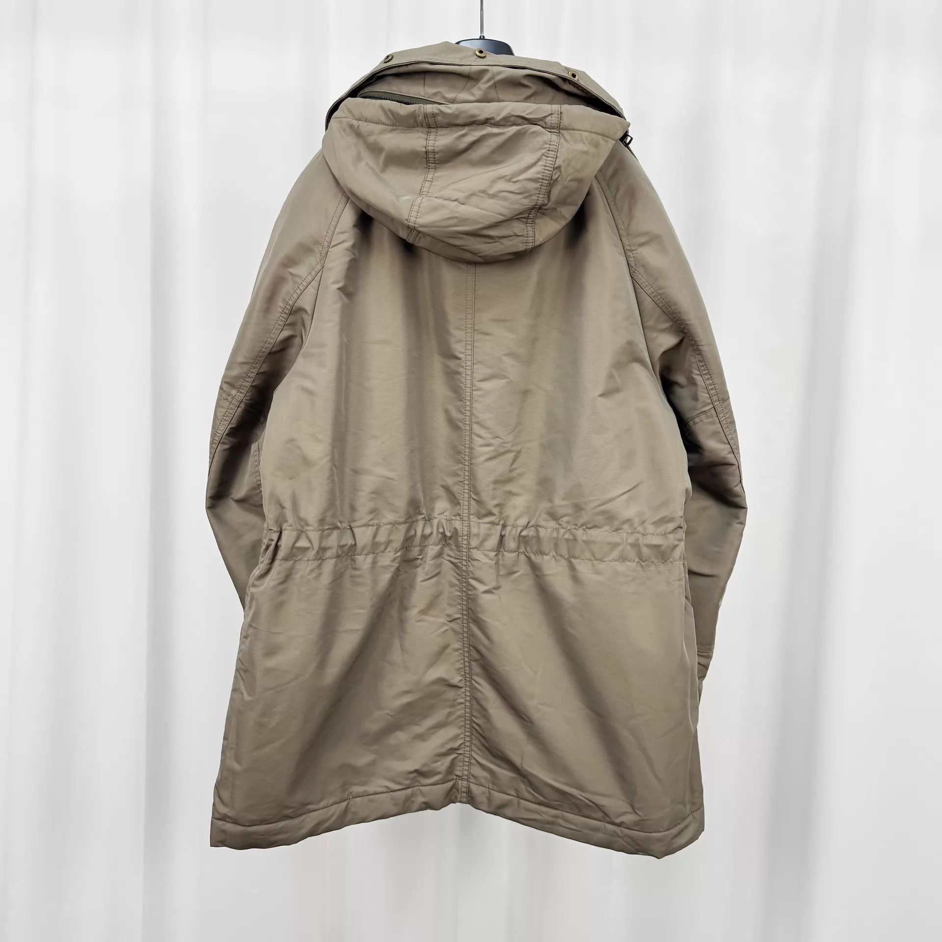 Burberry Burberry Lamb Wool Lined Check Puffer Jacket M New Size M / US 6-8 / IT 42-44 - 2 Thumbnail