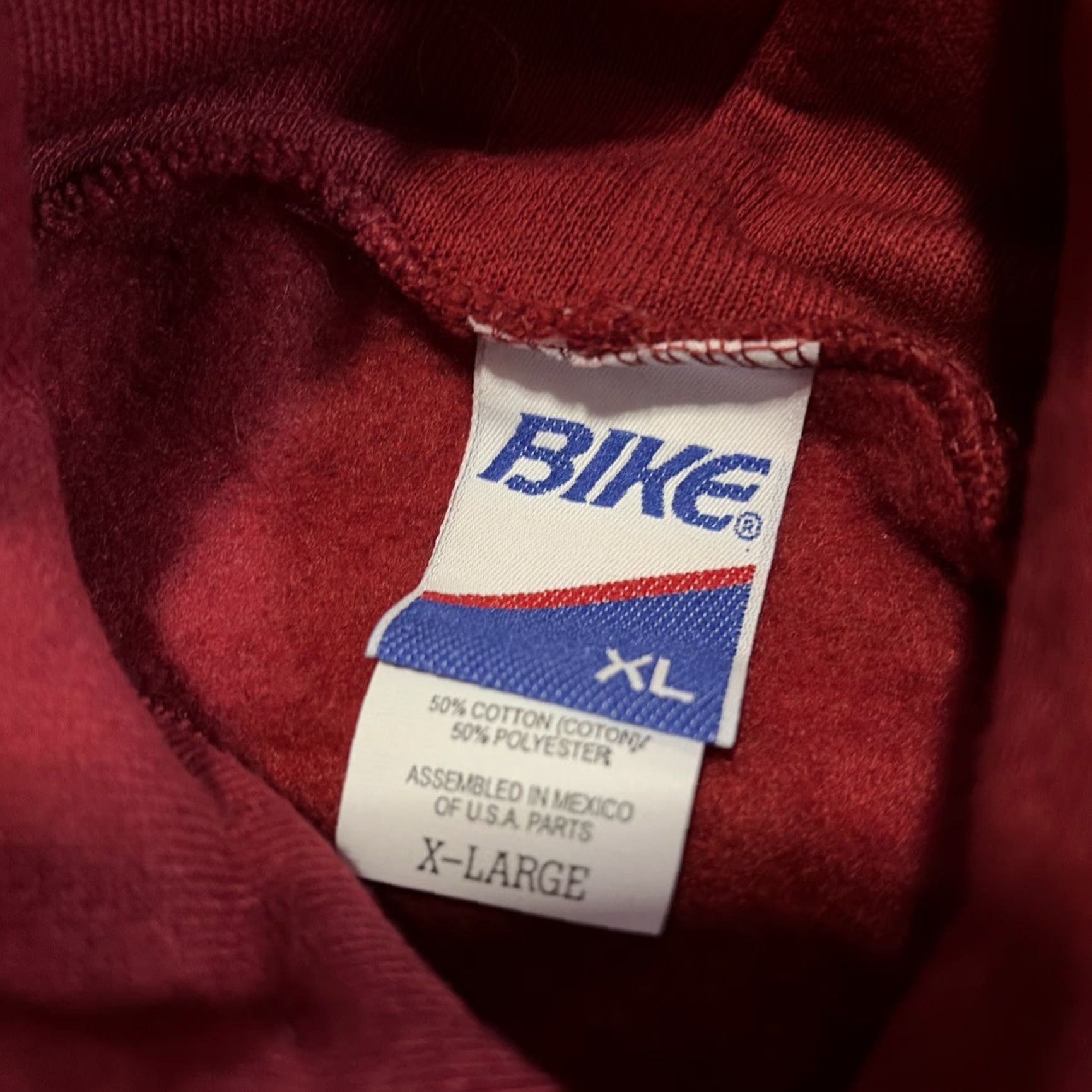 Essentials VINTAGE BIKE Red Essential Hoodie Sweatshirt XL 90s Mens Urban Pullover Size US XL / EU 56 / 4 - 6 Thumbnail