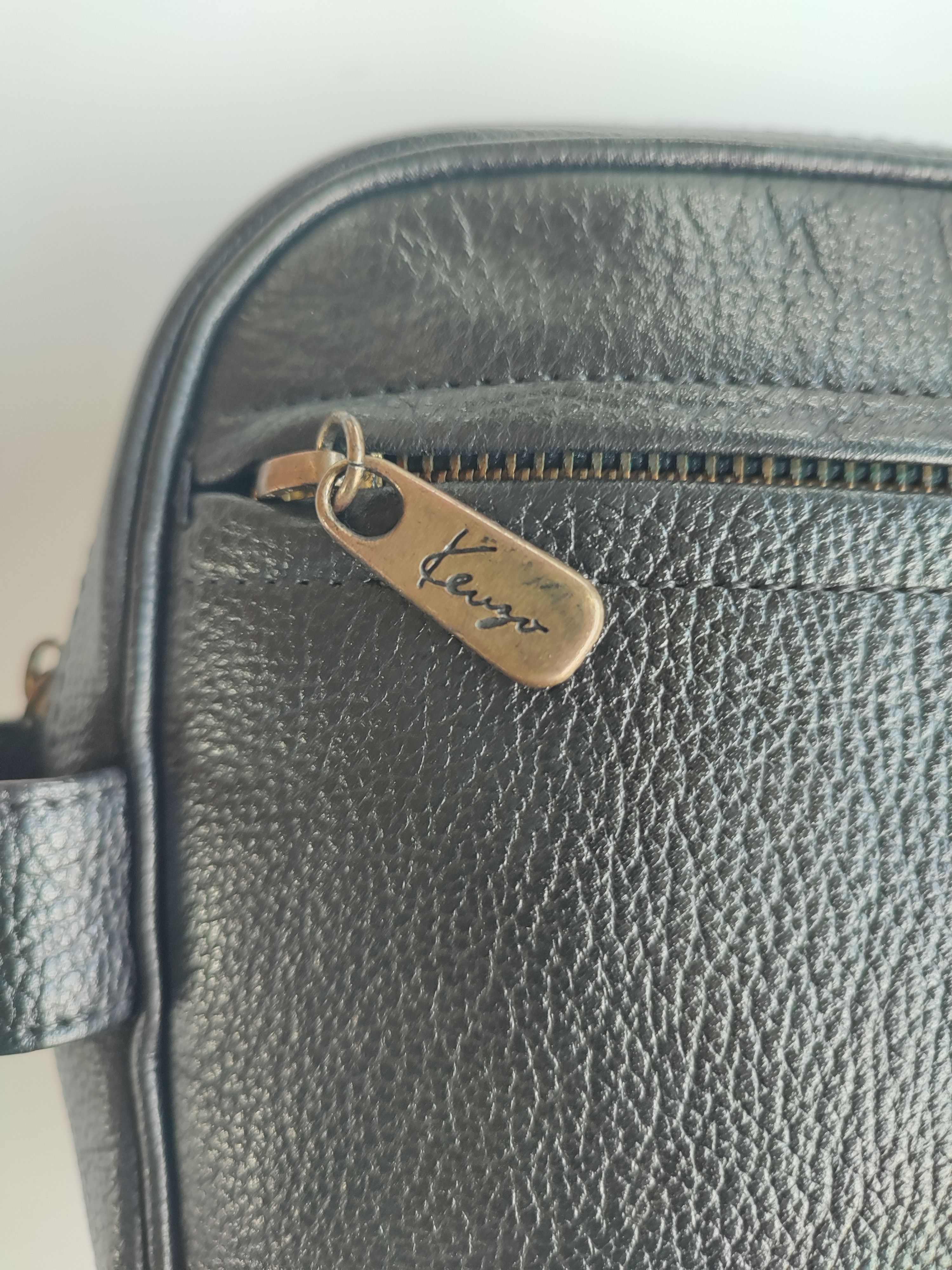 Kenzo AUTHENTIC KENZO BLACK LEATHER CLUTCH BAG Size ONE SIZE - 6 Thumbnail