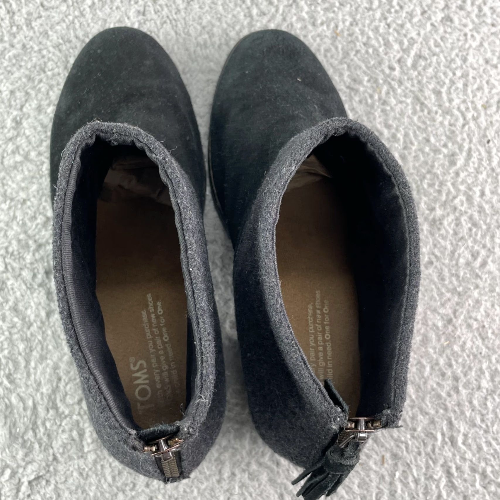 Toms Toms Boots Women 8.5 Suede Leather Black Bootie Chic Classic 90's Corpcore Leila Size US 9 / IT 39 - 6 Thumbnail