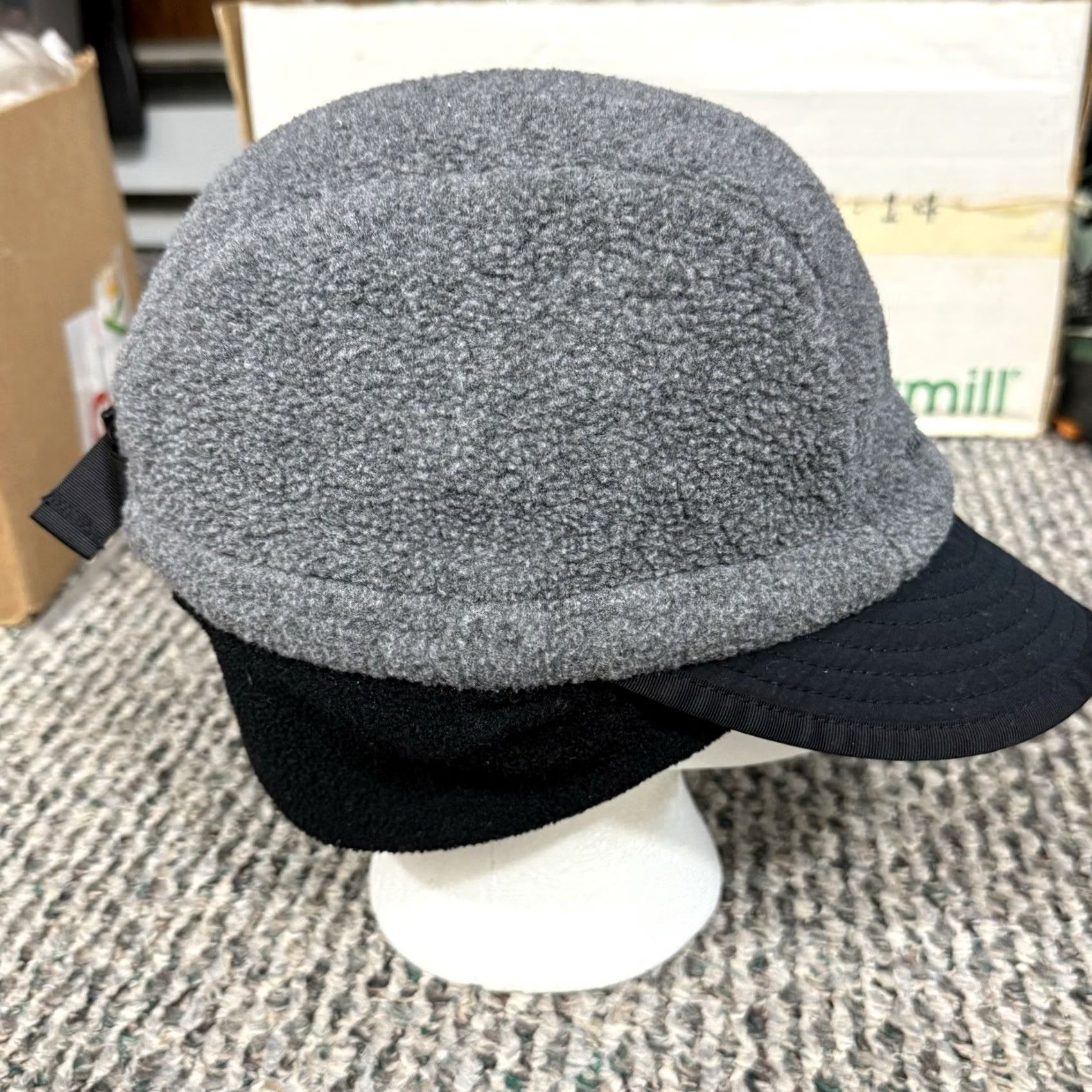 Patagonia VINTAGE Patagonia Synchilla Duckbill Cap 5 Panel Hat Large Gray Neck Flap Men L Gray 90s Outdoor USA Workwear Travel Casual Size ONE SIZE - 5 Thumbnail
