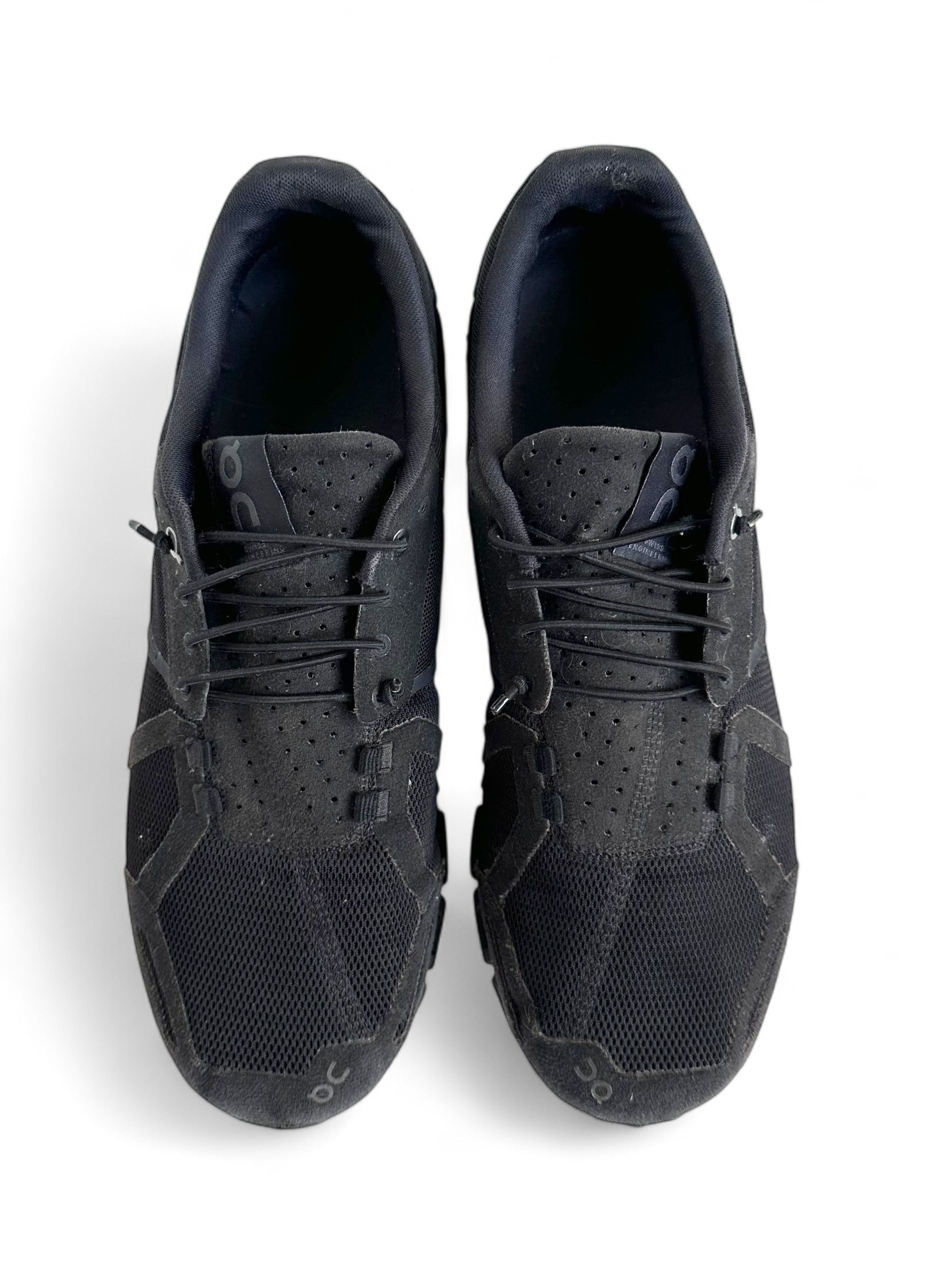 On On Running All Black Running Shoes Size US 11 / EU 44 - 3 Thumbnail