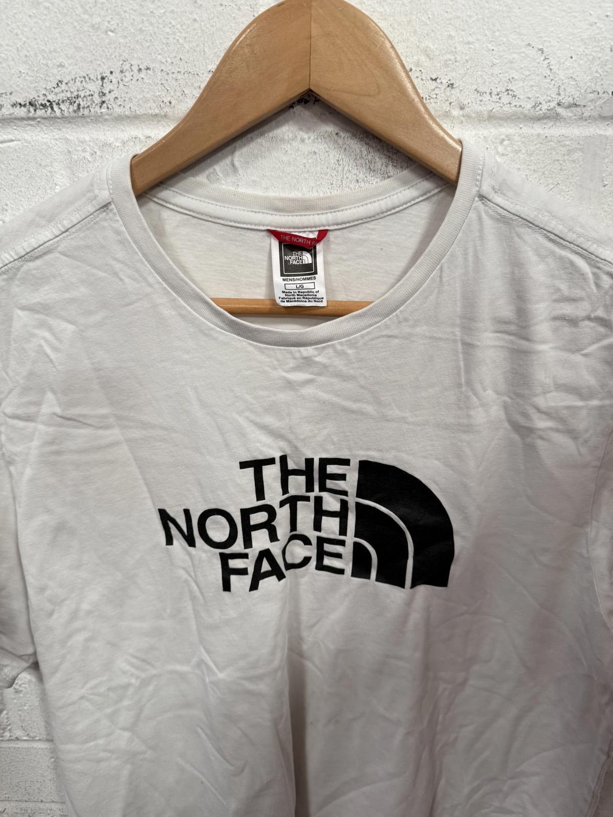 The North Face The North Face White Logo T-Shirt - Men's Size 34 Size US M / EU 48-50 / 2 - 3 Thumbnail