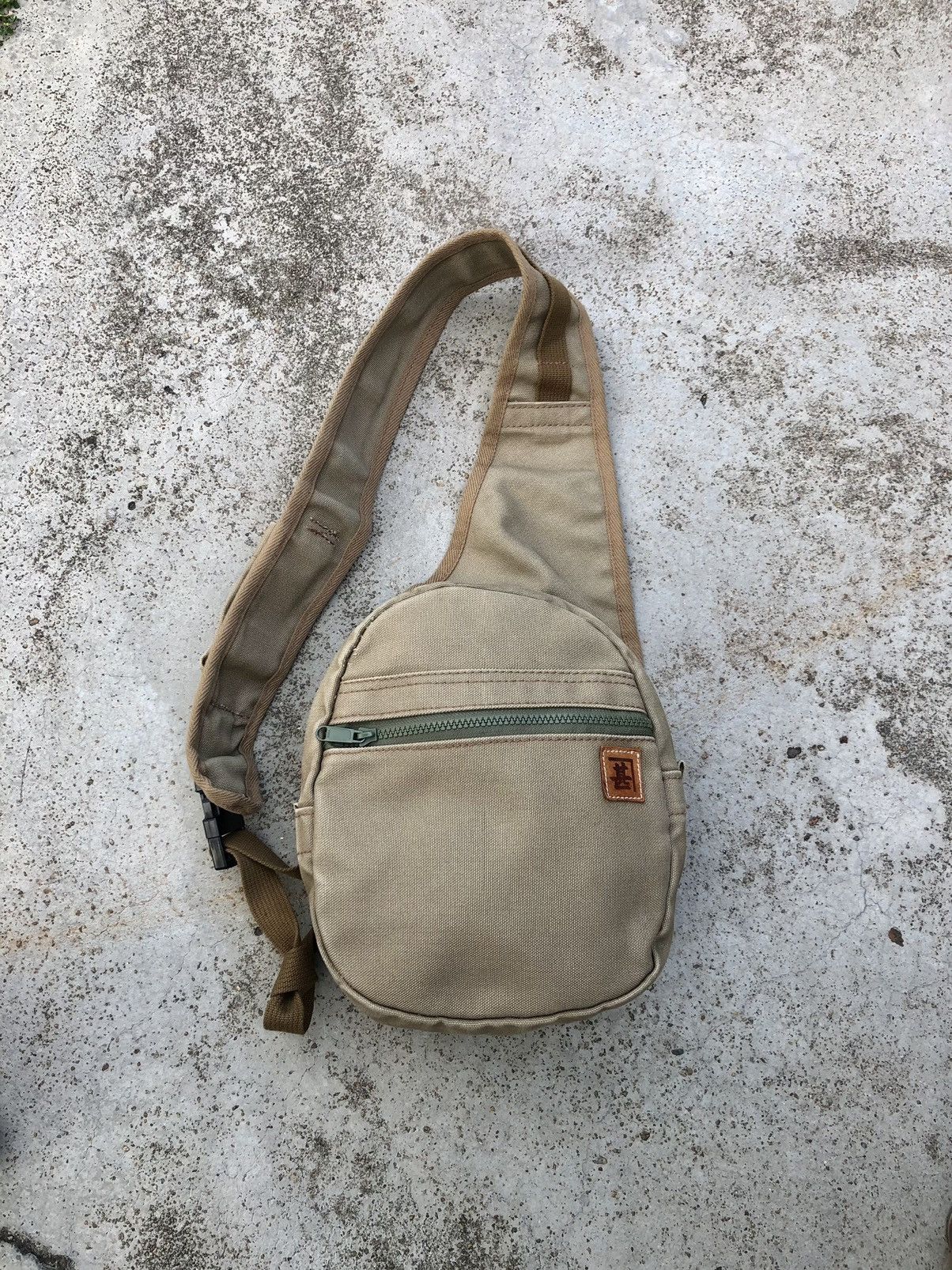 Japanese Brand HARD CANVAS CROSSBODYBAG Y2K STYLE Size ONE SIZE - 3 Thumbnail