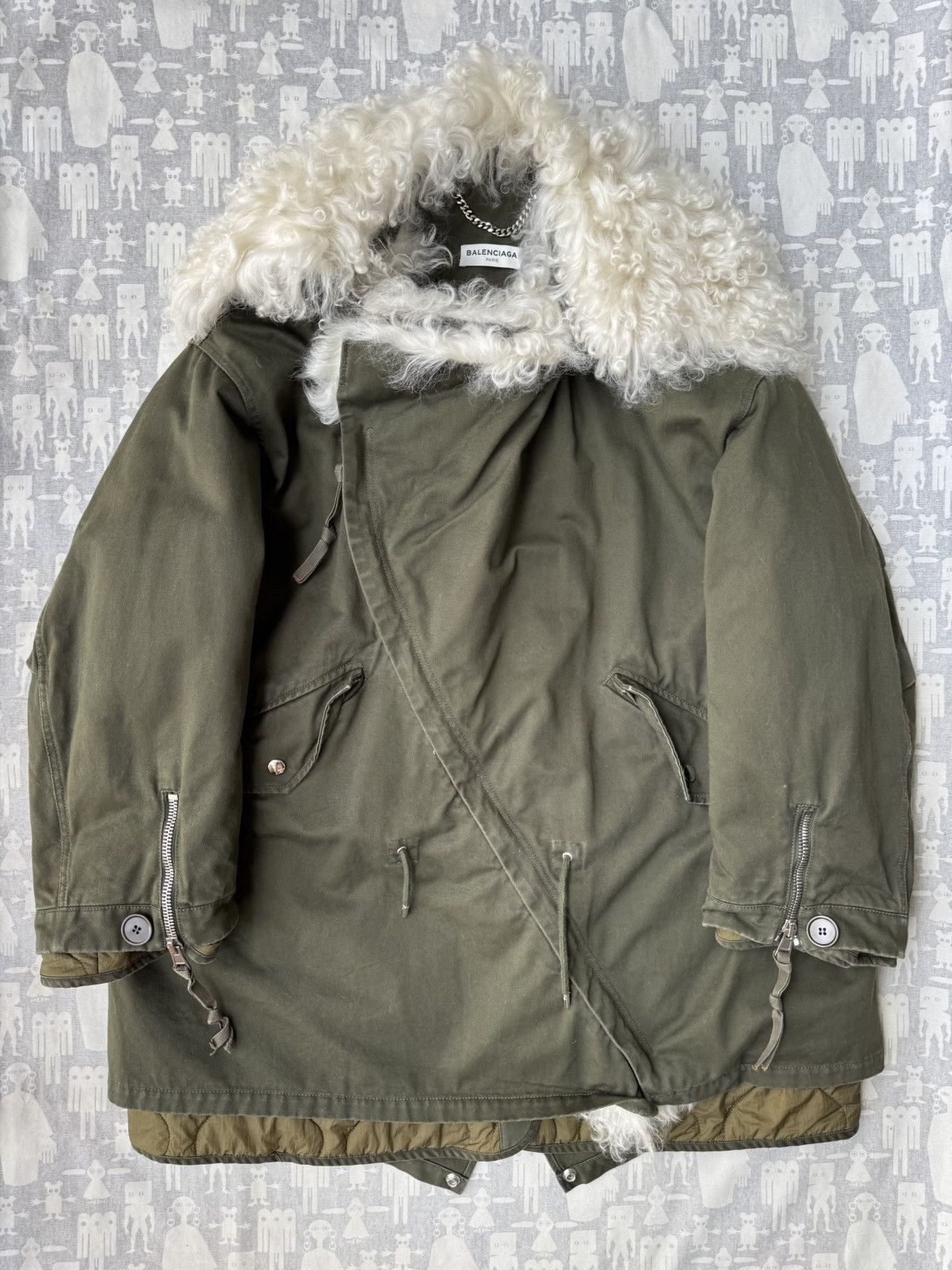 Balenciaga Balenciaga AW16 Aviator Lamb Fur Military Oversized Parka Size US M / EU 48-50 / 2 - 7 Thumbnail