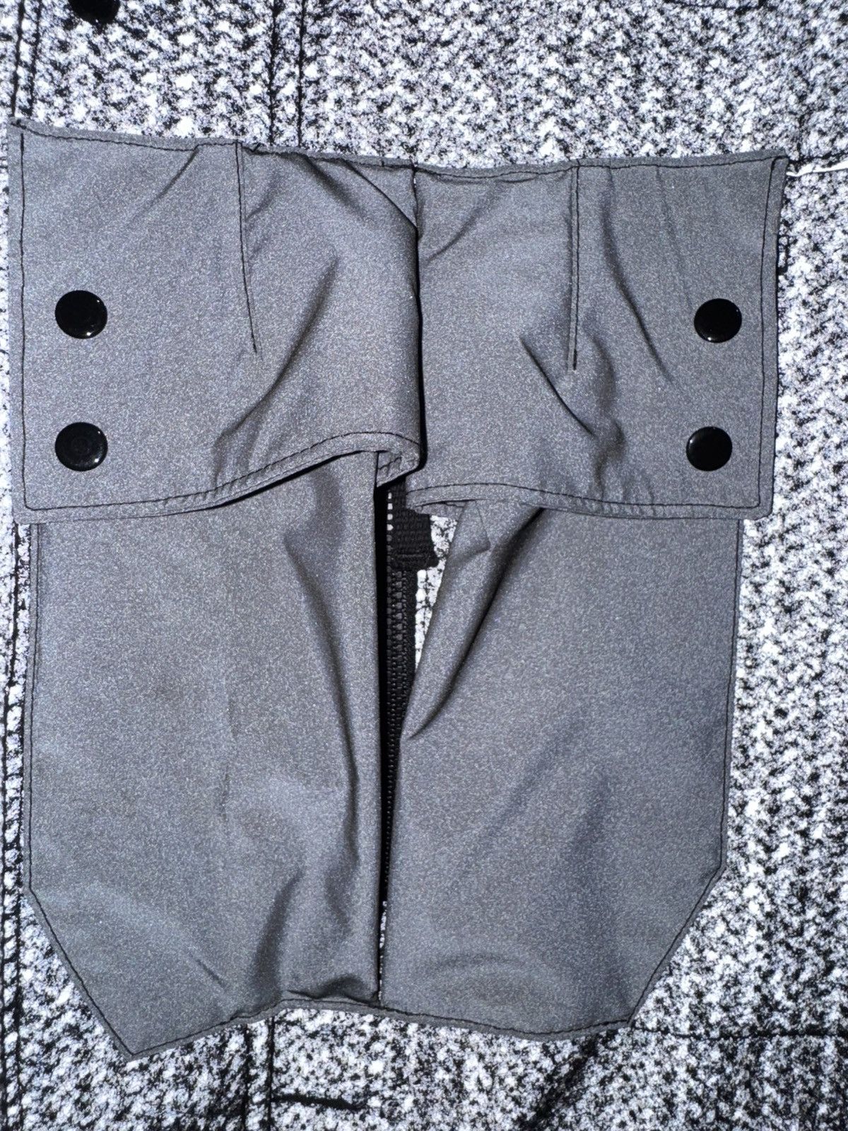 Stone Island Stone Island Needle Punched Reflective Vest Grey Black Size US L / EU 52-54 / 3 - 19 Thumbnail
