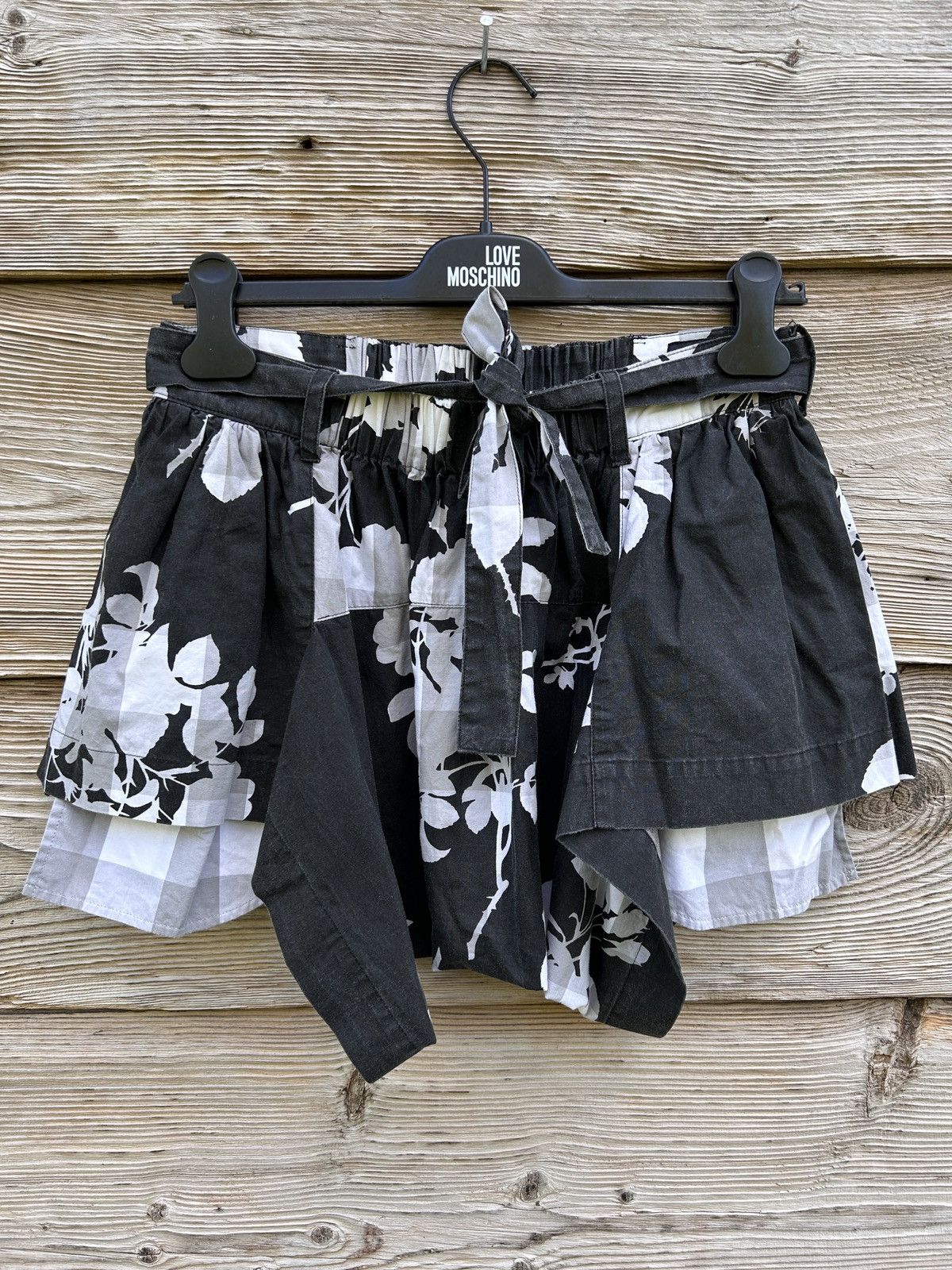 Vivienne Westwood Vintage Vivienne Westwood Anglomania Mini Shorts Skirt Size 26" / US 2 / IT 38 - 1 Thumbnail