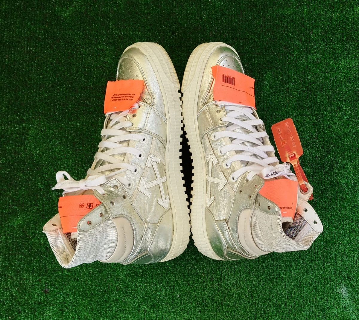 Off-White Sneakes Off White Court 3.0 Silver #7us - #40eur Size US 7 / IT 37 - 4 Thumbnail