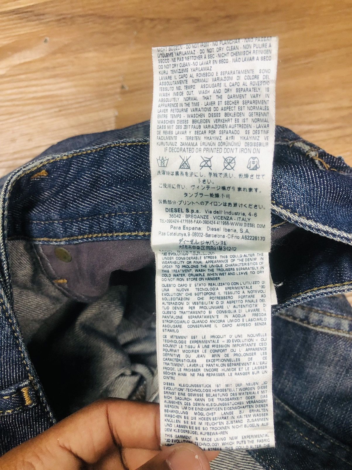 Diesel Diesel Buster 0838E Regular Slim Tapered Jeans (38) Size US 32 / EU 48 - 14 Thumbnail