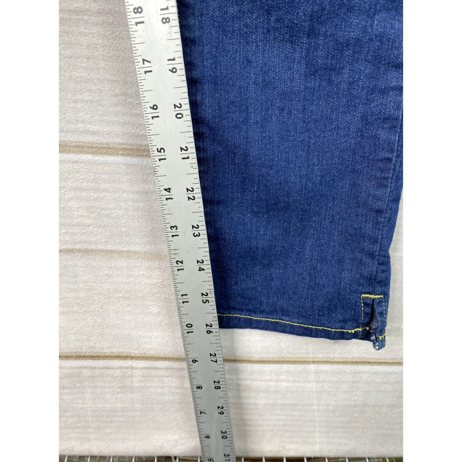 Vintage Rich & Skinny Jeans Women Dark Wash Sz 29 Low Rise Ankle Distressed Stretch 5-Pocket Denim Size 29" - 6 Thumbnail