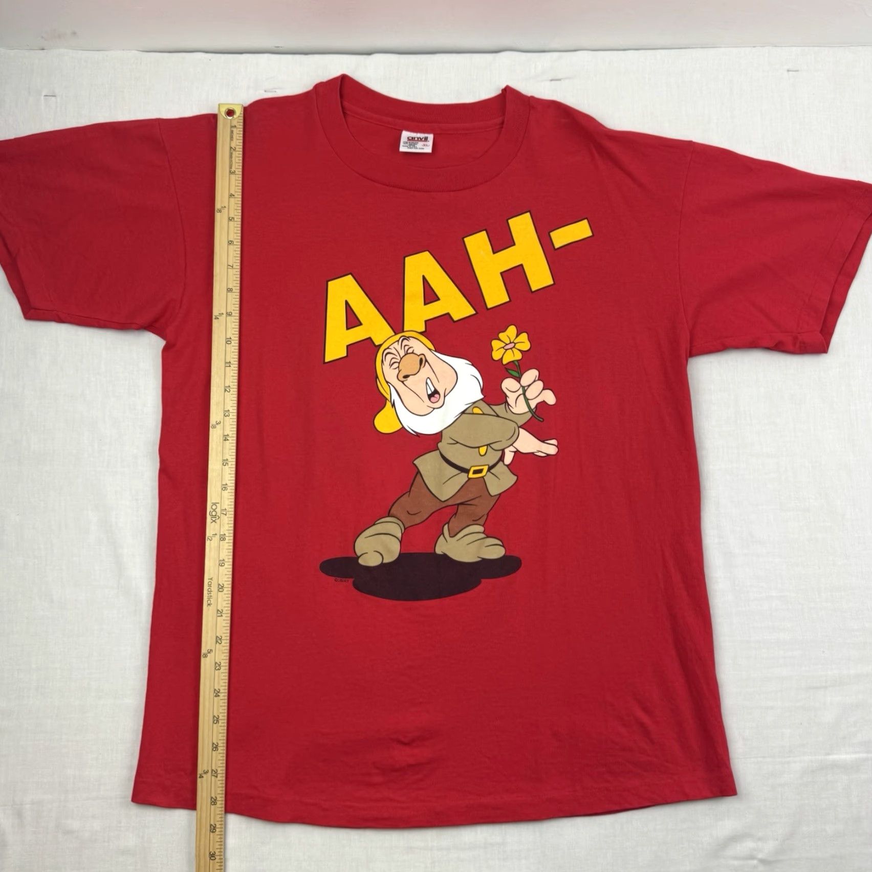 Anvil VINTAGE Sneezy 7 Dwarf Disney On Ice T Shirt Adult XL Walt Disney Cartoon 90s Size US XL / EU 56 / 4 - 4 Thumbnail