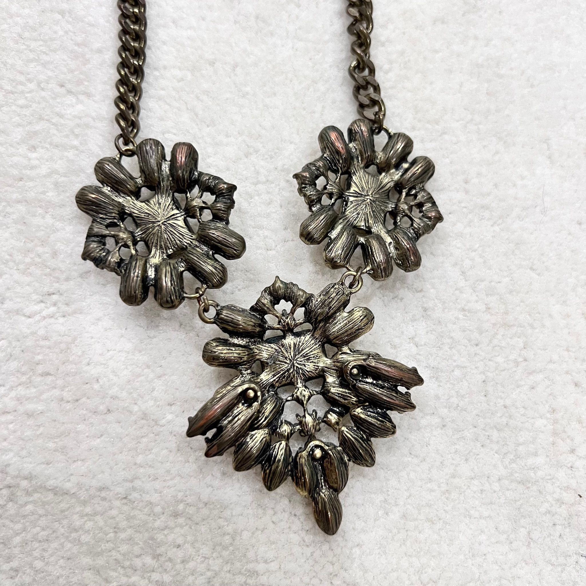 Other Saved By The Dress Crystal Necklace Bronze Fashion Jewelr Size ONE SIZE - 8 Thumbnail