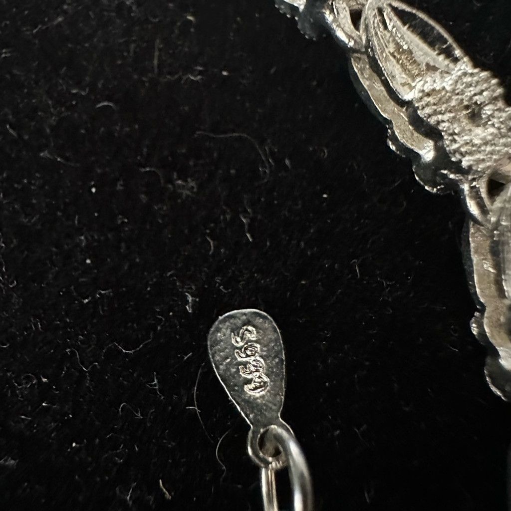 The Unbranded Brand Sterling Silver Flower and Leaf Bracelet Size ONE SIZE - 3 Thumbnail