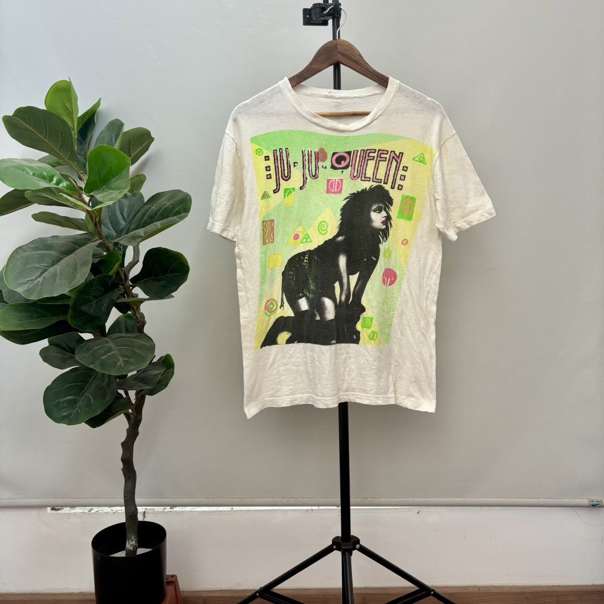 Band Tees × Vintage 80’s Siouxsie And The Banshees Ju-Ju Queen Shirt Size US S / EU 44-46 / 1 - 1 Thumbnail