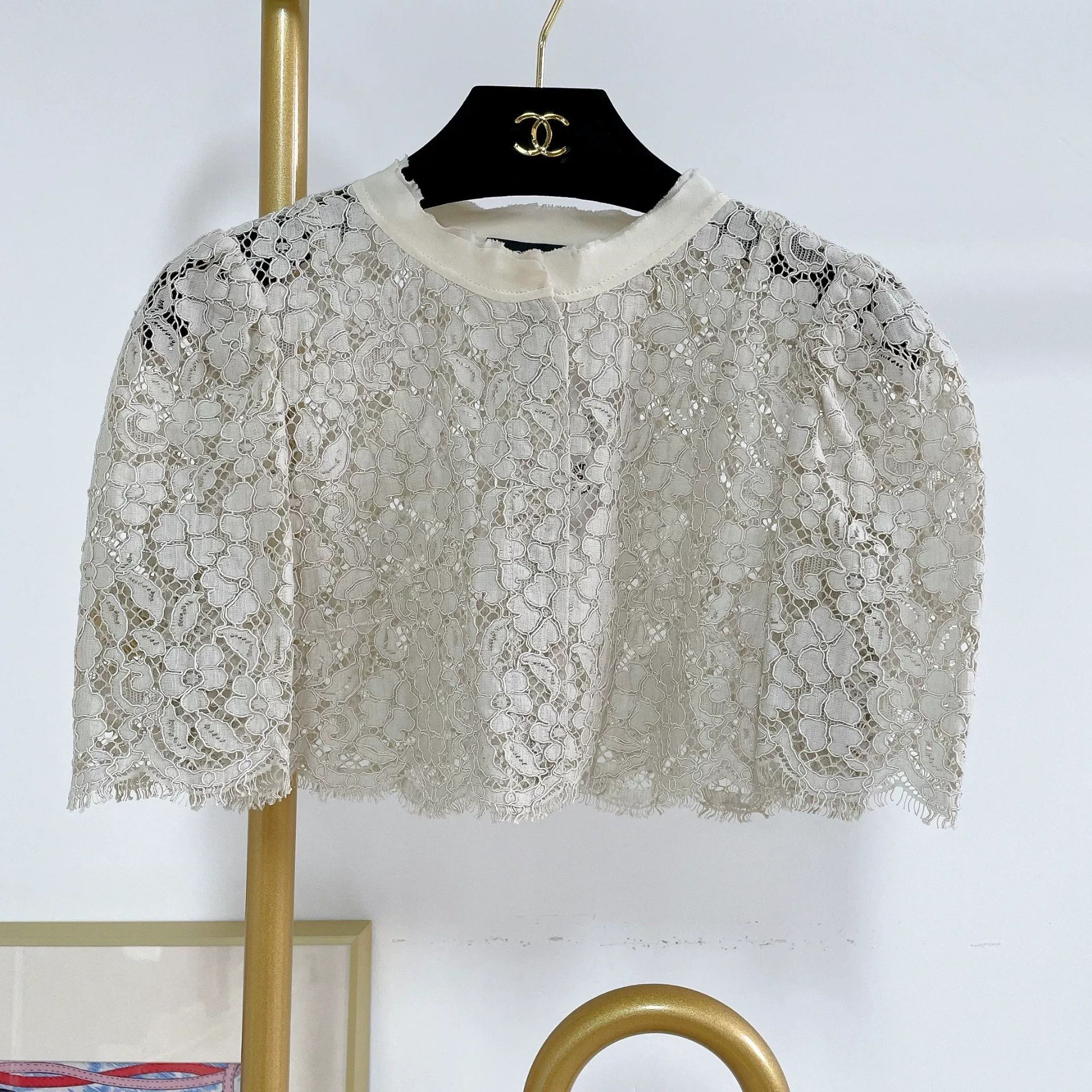 Dolce & Gabbana Dolce & Gabbana White Knit Top Size S / US 4 / IT 40 - 1 Thumbnail