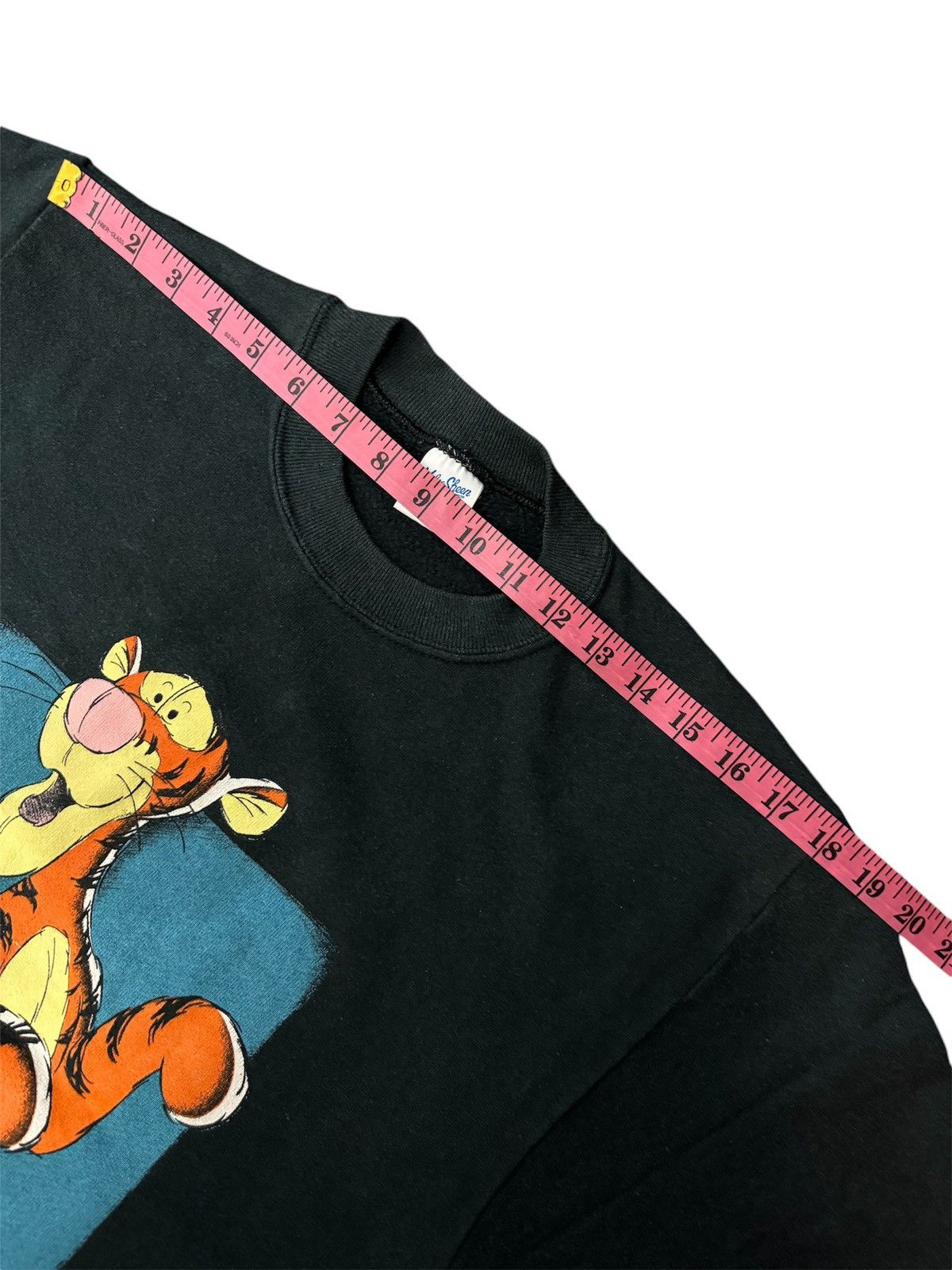 Disney × Vintage VINTAGE 90s WINNIE THE POOH HUGE TIGER BIG LOGO SWEATSHIRT Size US S / EU 44-46 / 1 - 12 Thumbnail