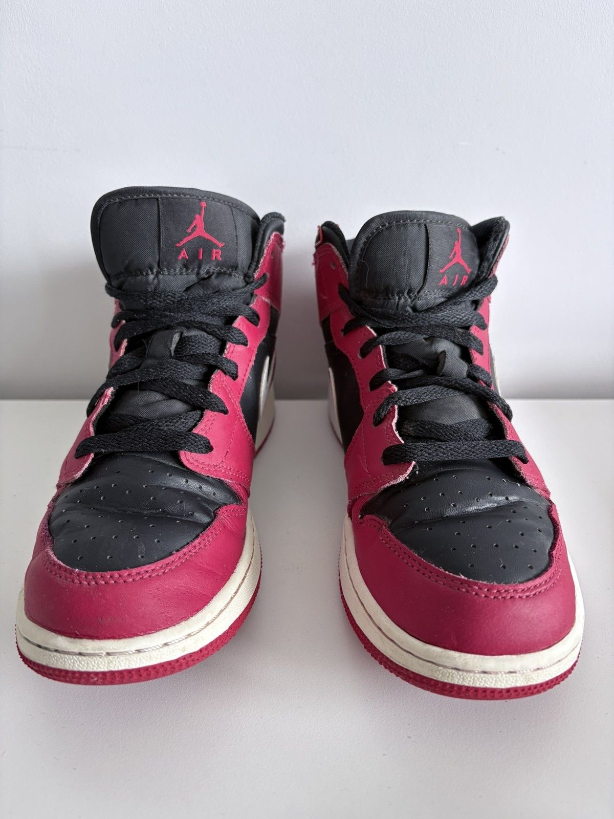 Nike Men's Shoes Nike Air Jordan 1 Mid Gym Red White Size 40 Size US 7 / EU 40 - 2 Thumbnail