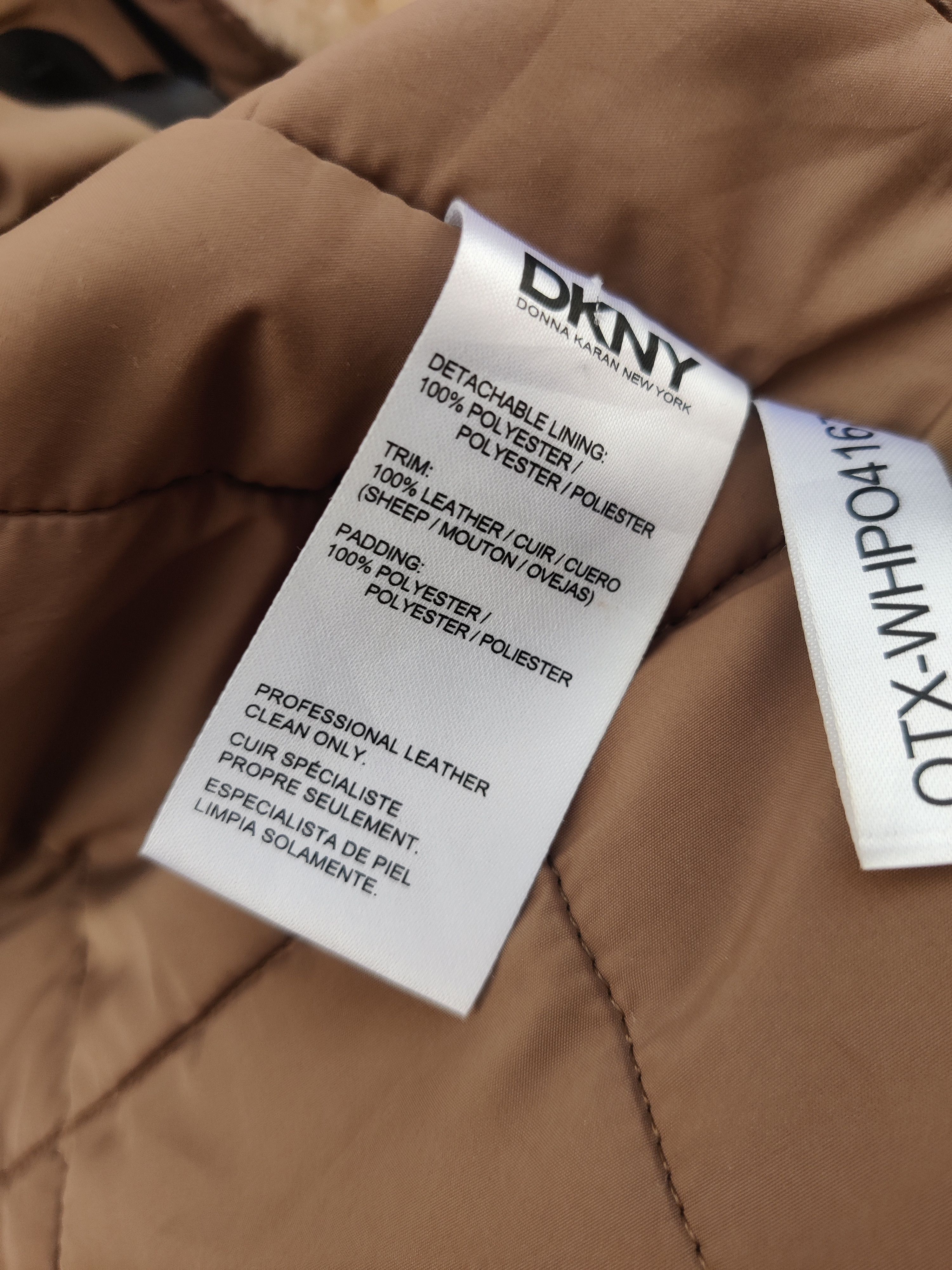 Vintage Vintage DKNY Winter Coat Faux Shearling Collar Jacket Size US M / EU 48-50 / 2 - 14 Thumbnail
