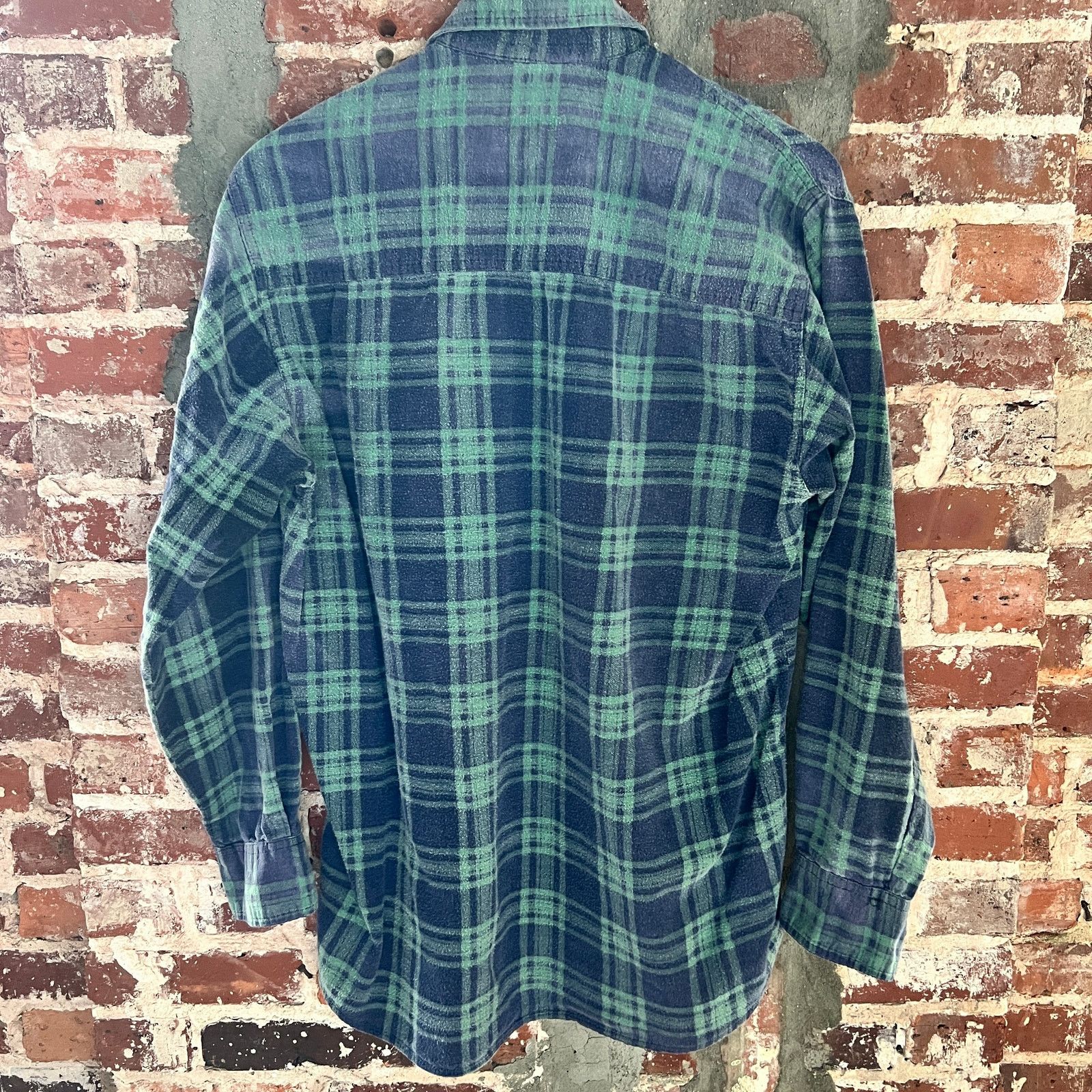 Vintage VTG Perfectly faded Blue Green Plaid Flannel Shirt Size M Size US M / EU 48-50 / 2 - 5 Thumbnail