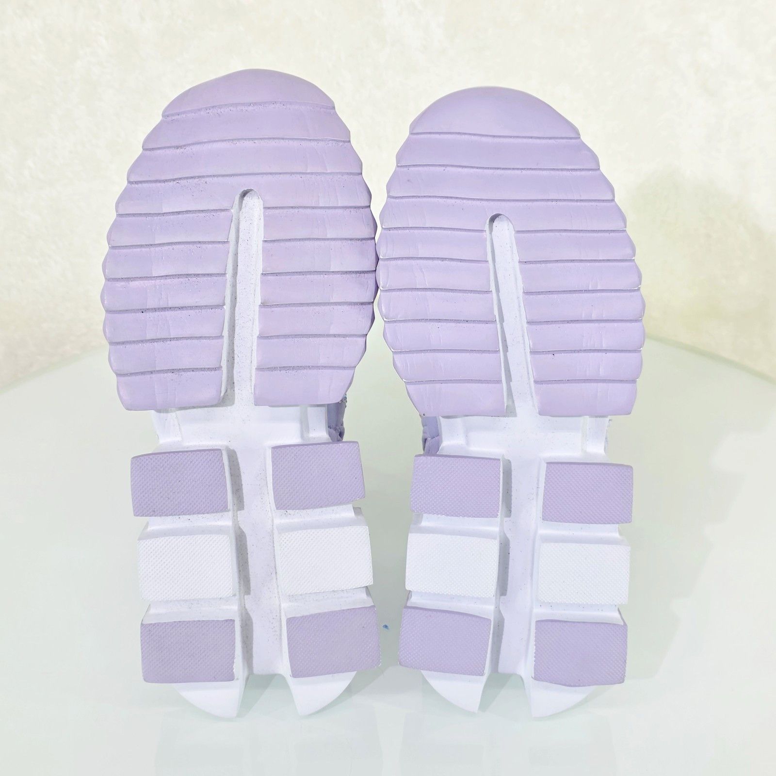 Other Presto Light Weight Slip on Light Purple Rhinestone Sneakers Size US 5 / IT 35 - 3 Thumbnail