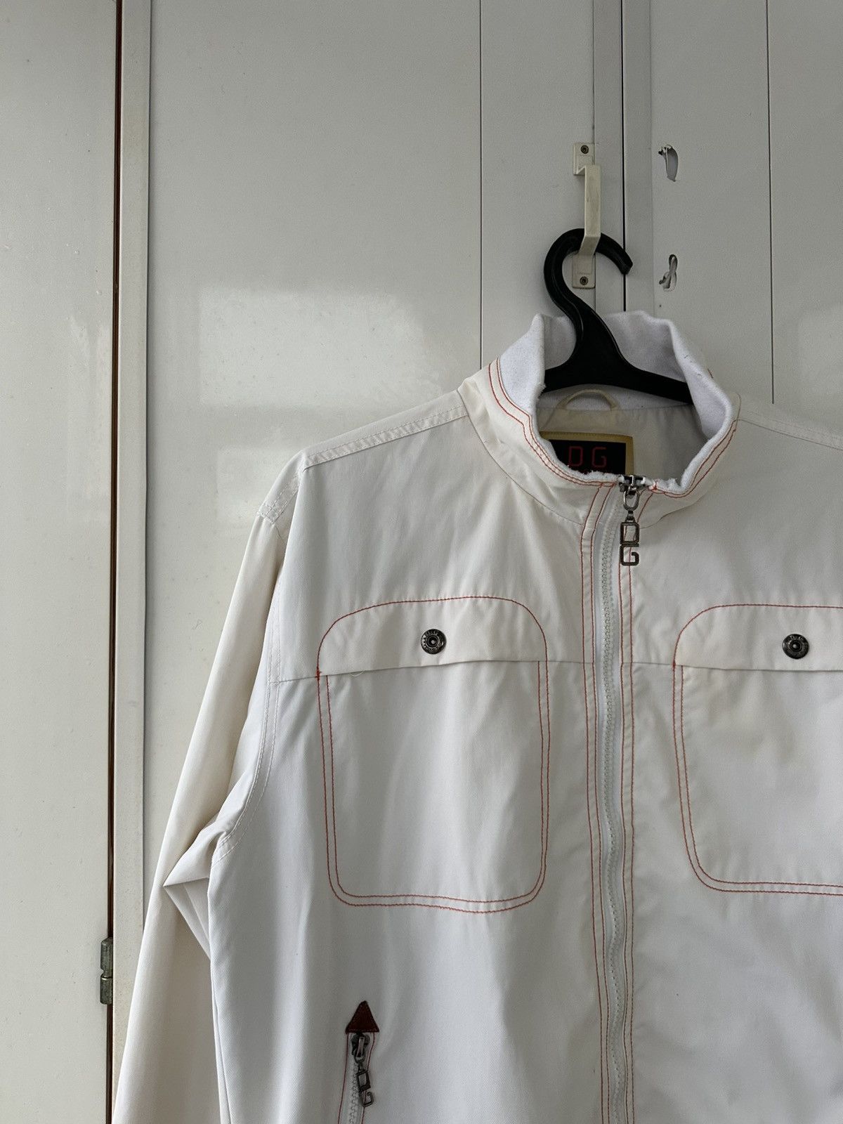 Dolce & Gabbana × Vintage Vintage Dolce Gabbana Nylon White Jacket Y2K Fit Size US L / EU 52-54 / 3 - 3 Thumbnail