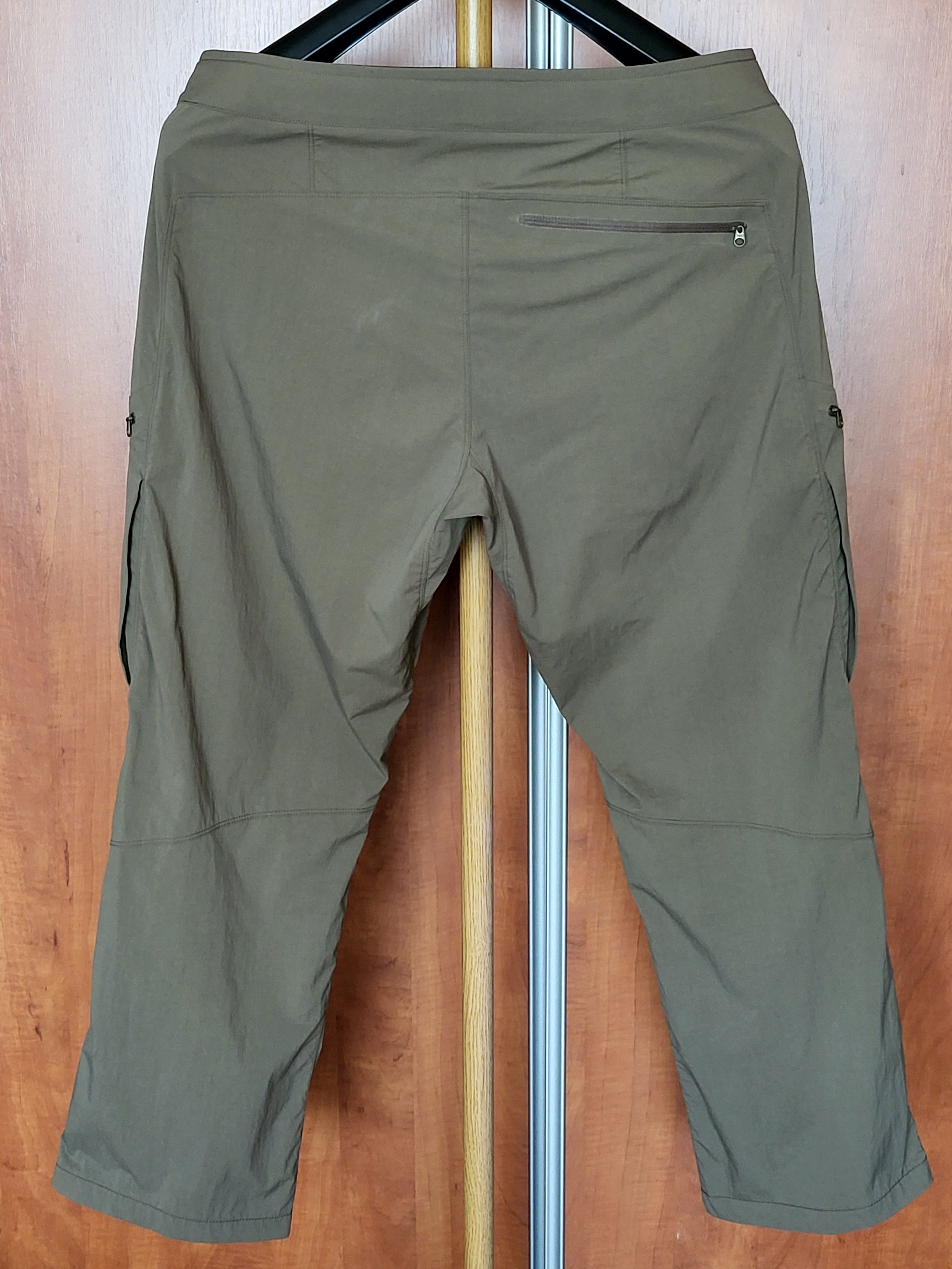 Arc'teryx Arcteryx belt pants outdoor.Waist 36.Inseam 32. Size US 36 / EU 52 - 5 Thumbnail