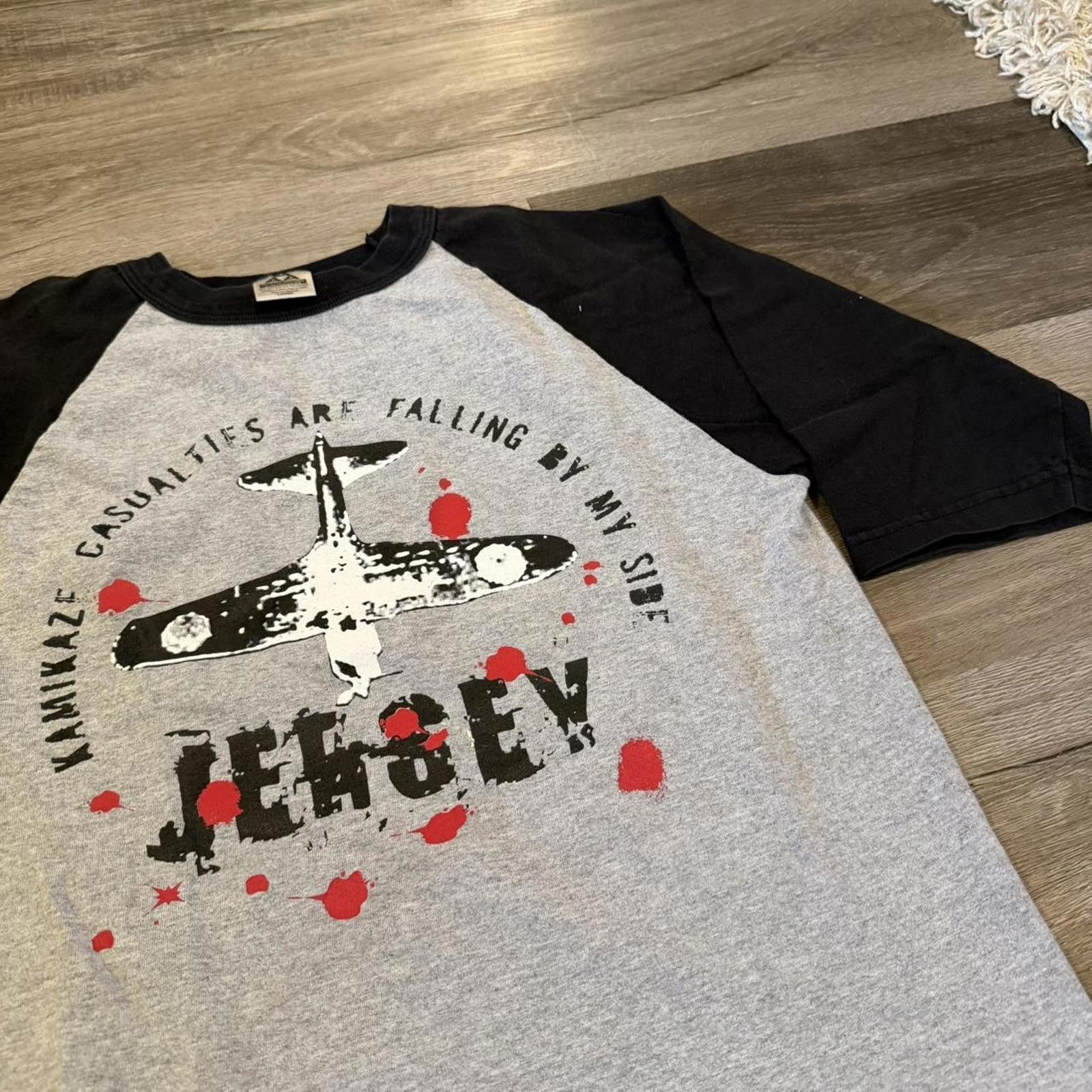 Other vintage jersey kamikaze casualties are falling t shirt 00s S Size US S / EU 44-46 / 1 - 1 Thumbnail