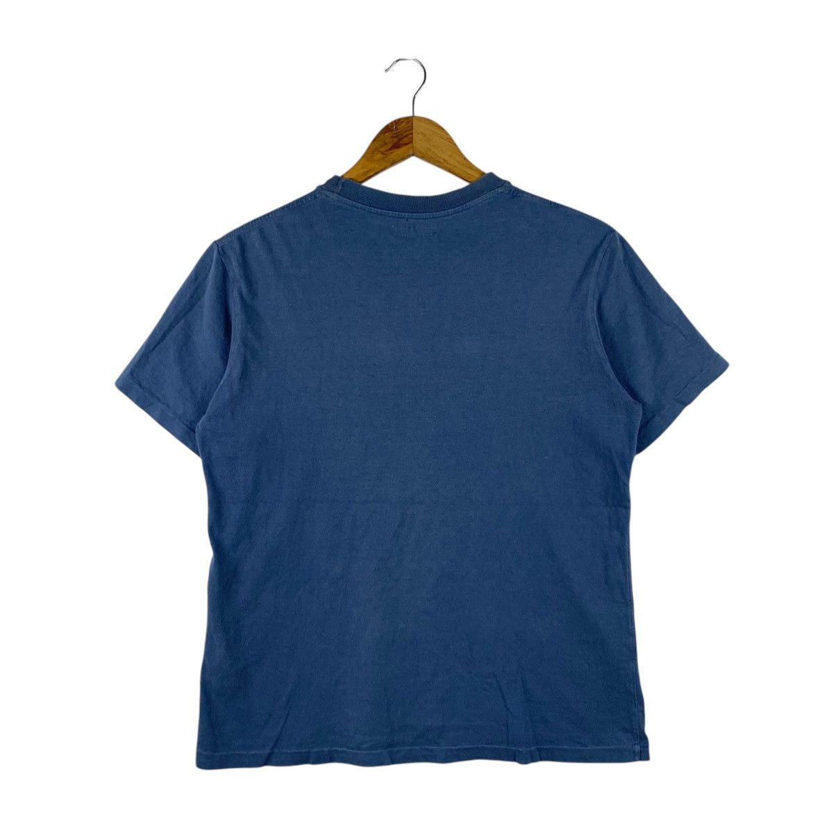 Blue Blue Japan × Japanese Brand × Vintage Vintage BLUE BLUE Japan Japanese Brand Casualwear T-Shirt Size US M / EU 48-50 / 2 - 3 Thumbnail