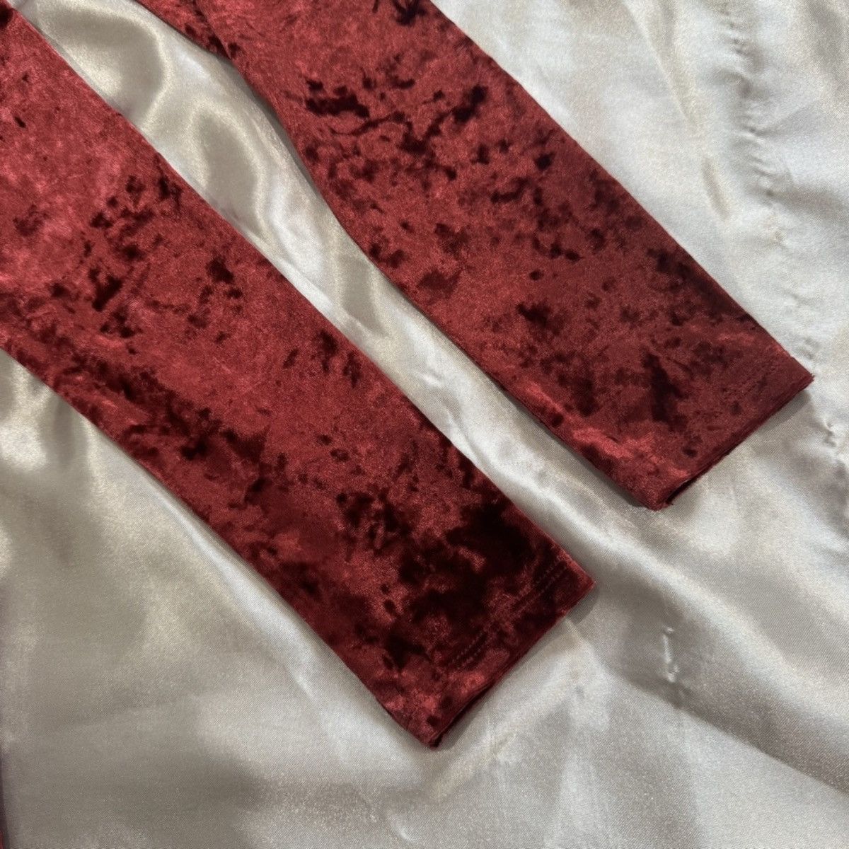 Forever 21 Red Velvet Wrap Dress Size S / US 4 / IT 40 - 7 Thumbnail